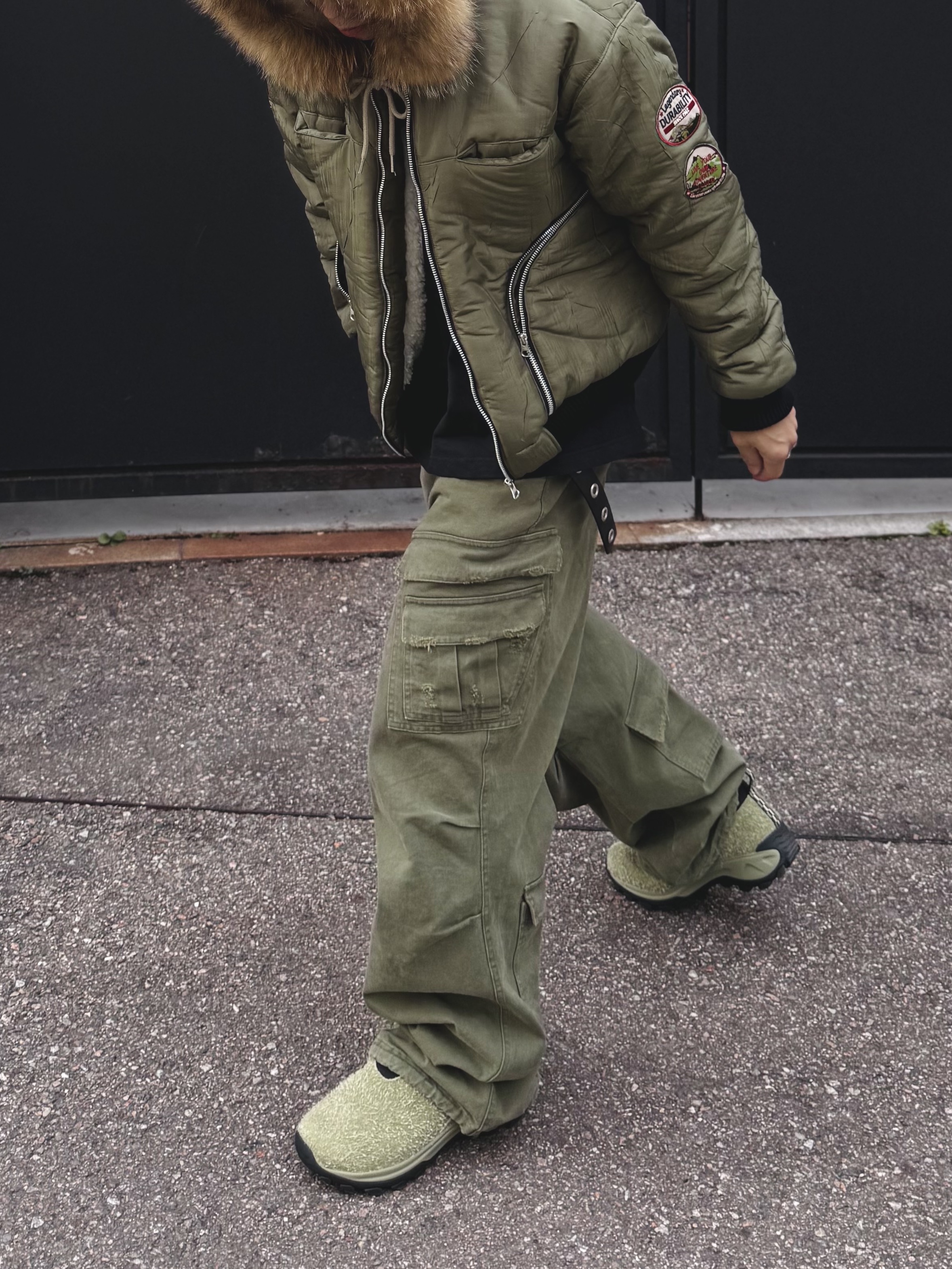 Nonnod Double Pocket Cargo Pants Vintage Khaki, Merrell Winter Moc 3 1TRL Herb 착용 스타일 - 2