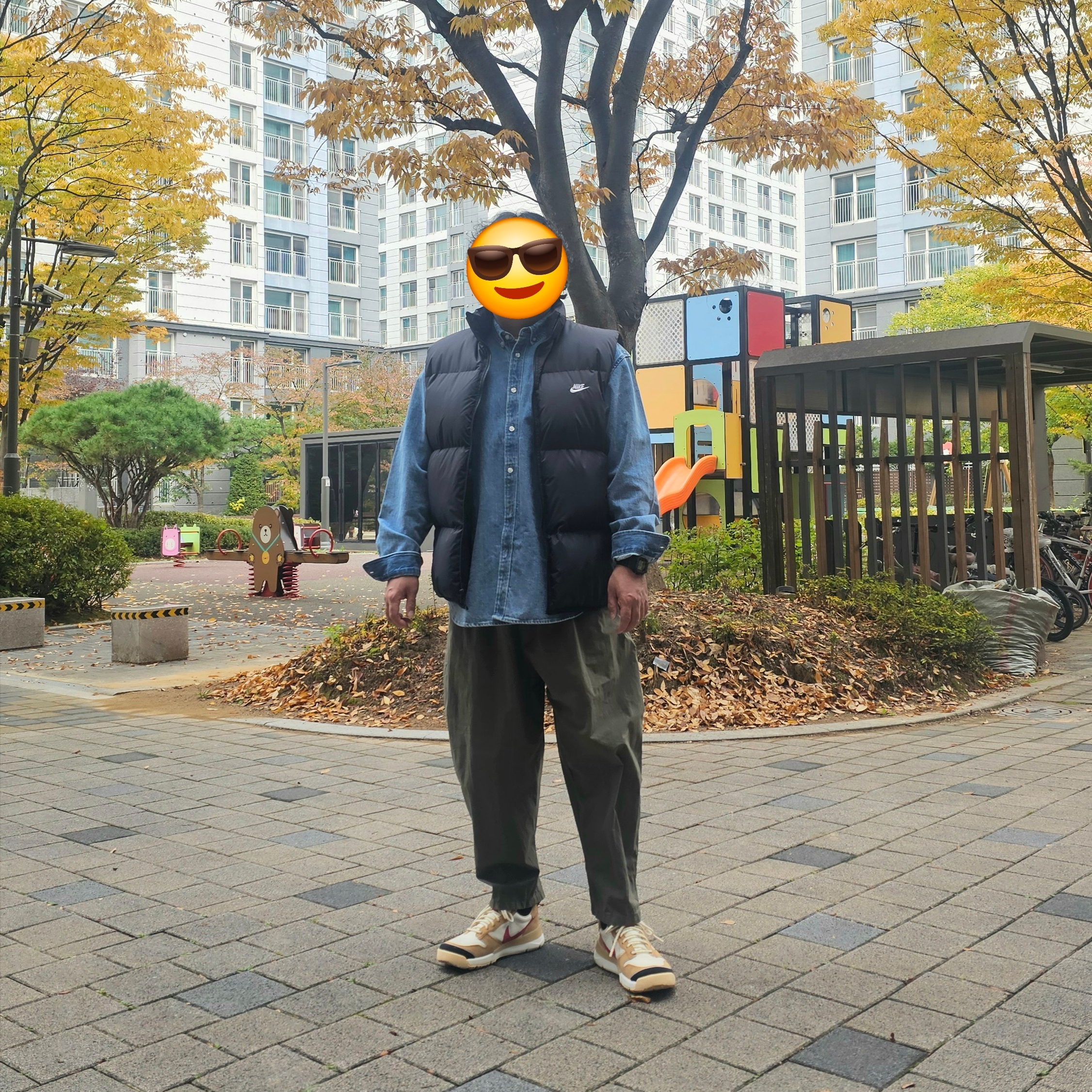 Supreme Small Box Denim Shirt Washed Indigo - 25SS, Nike x Tom Sachs Mars Yard Shoe 3.0 Space Camp 착용 스타일
