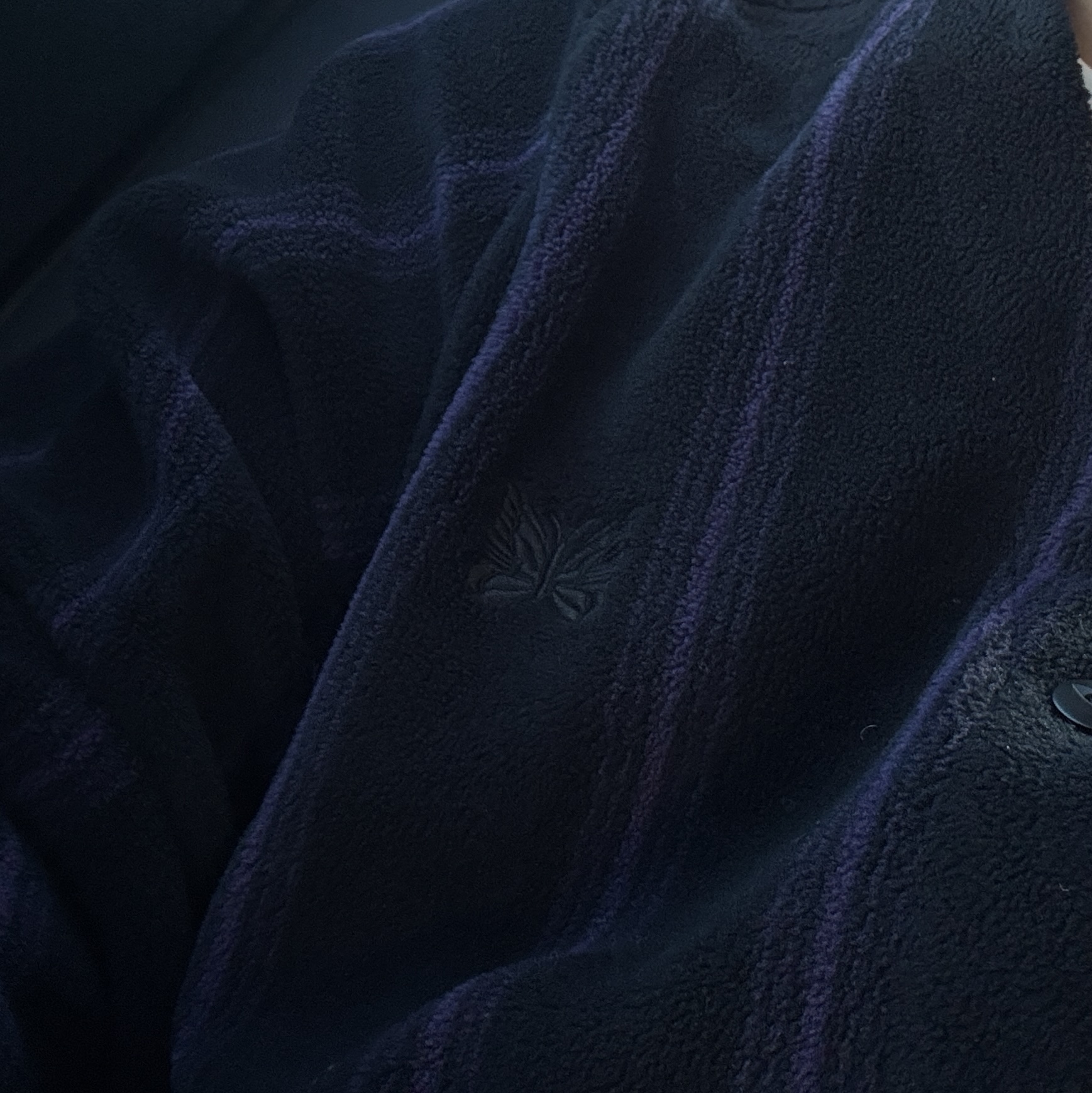 Uniqlo x Needles Fleece Oversized Cardigan Black - KR 착용 스타일