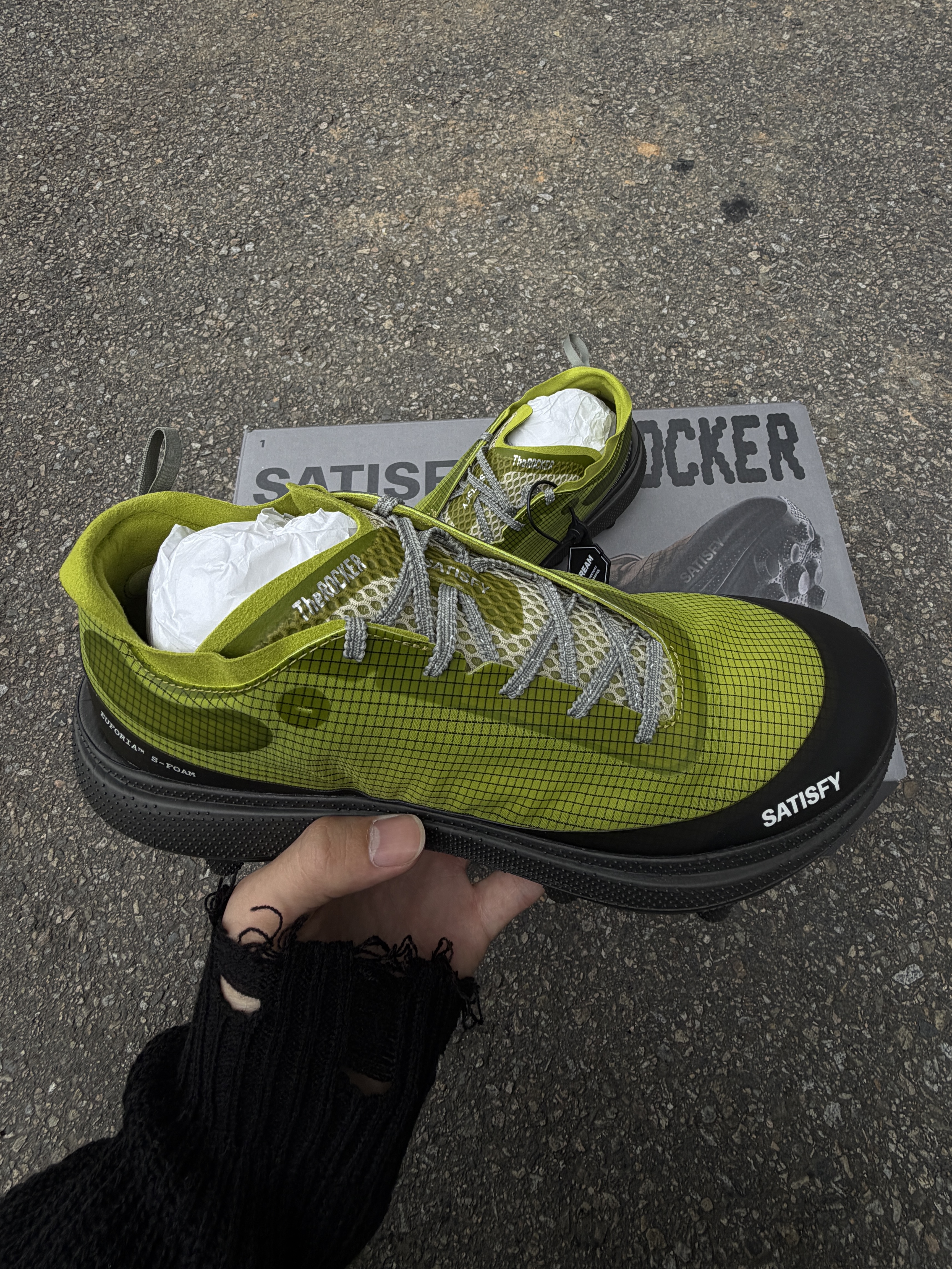 Satisfy The Rocker Grenoble Green (Special Edition) 착용 스타일