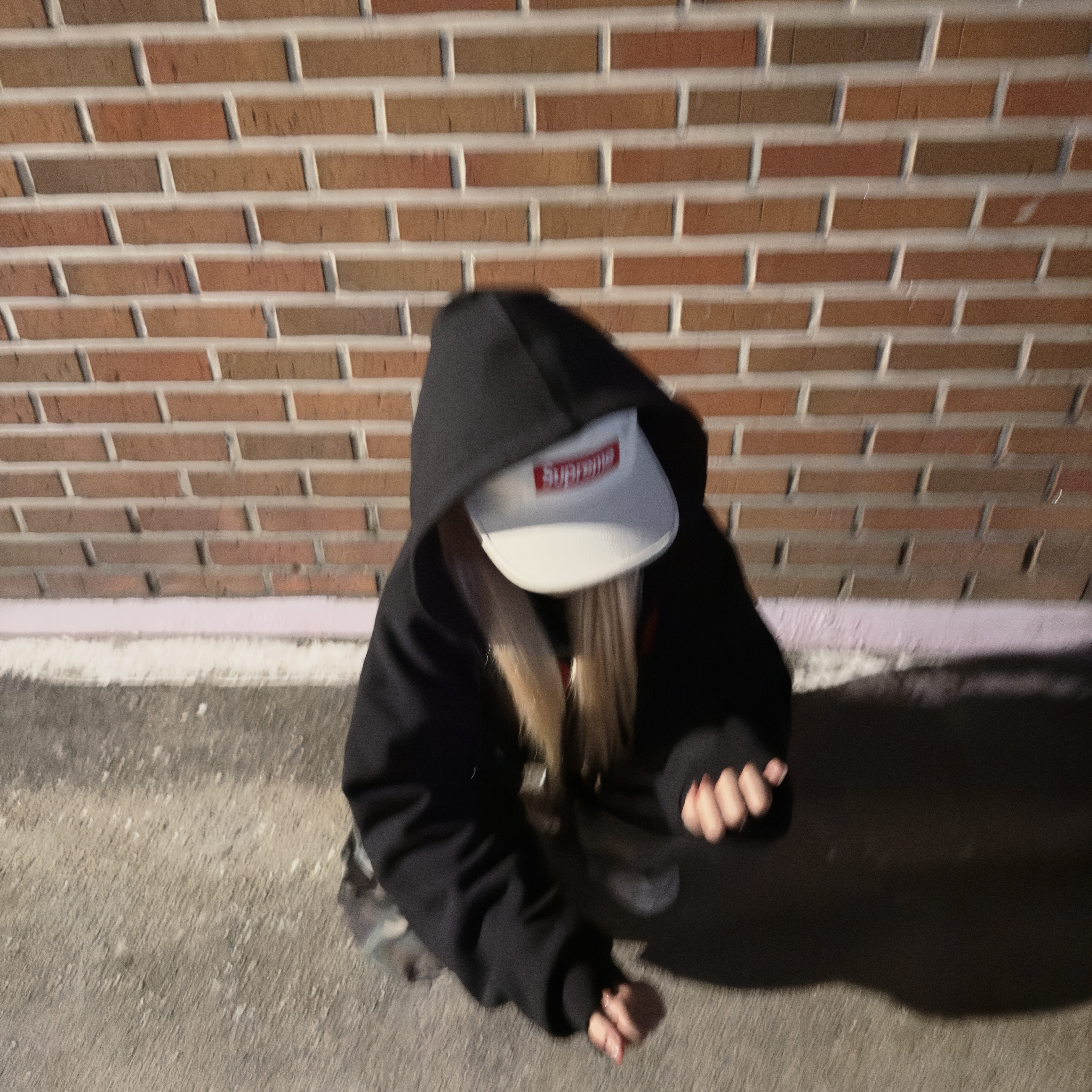 Supreme Arc Thermal Lined Zip Up Hooded Sweatshirt Black - 25FW, Supreme Denim Camp Cap Bleached - 25SS 착용 스타일 - 4