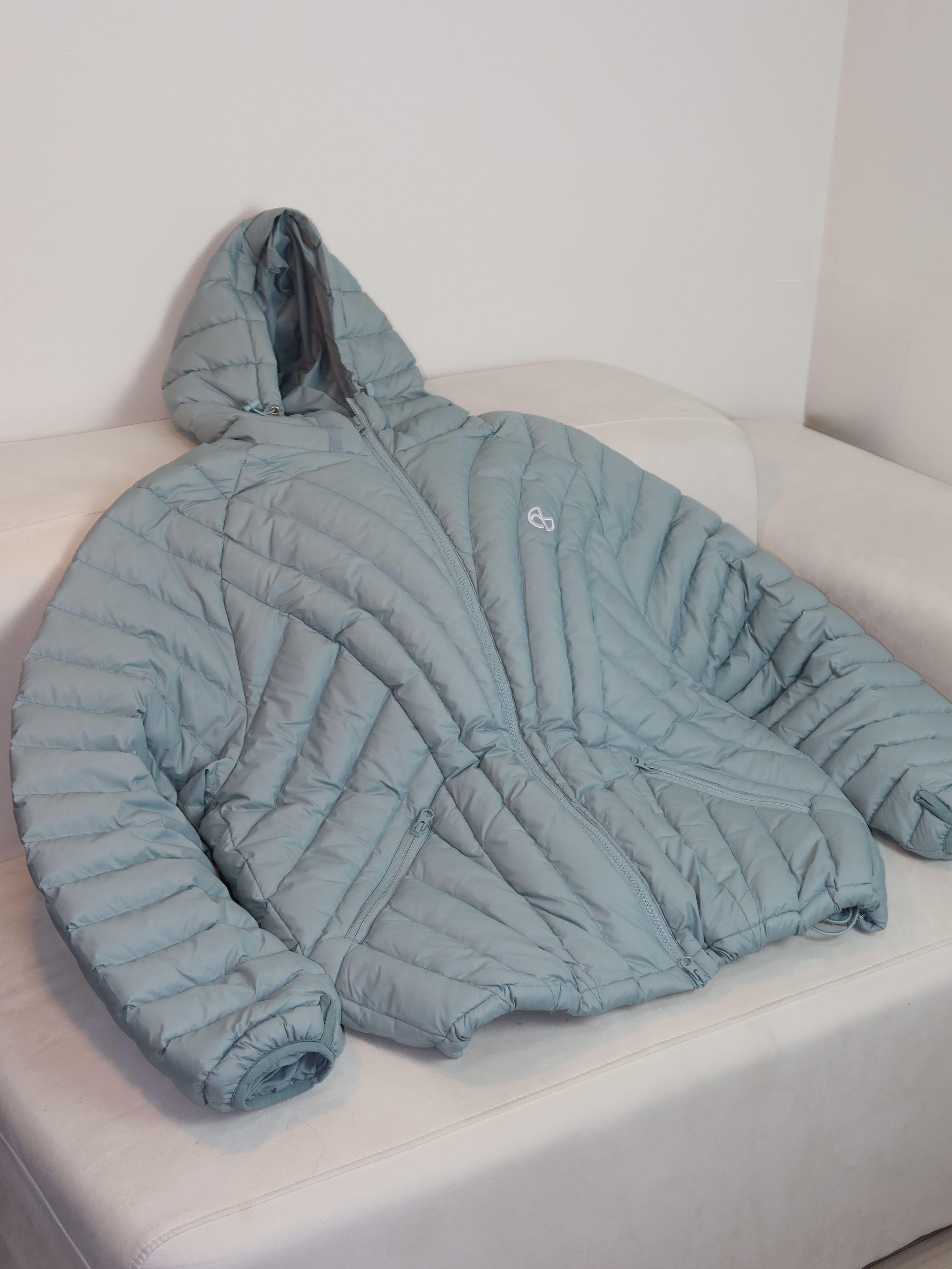 [KREAM 단독] NOMANUAL Nubes Light Duck Down Marina 착용 스타일 - 5