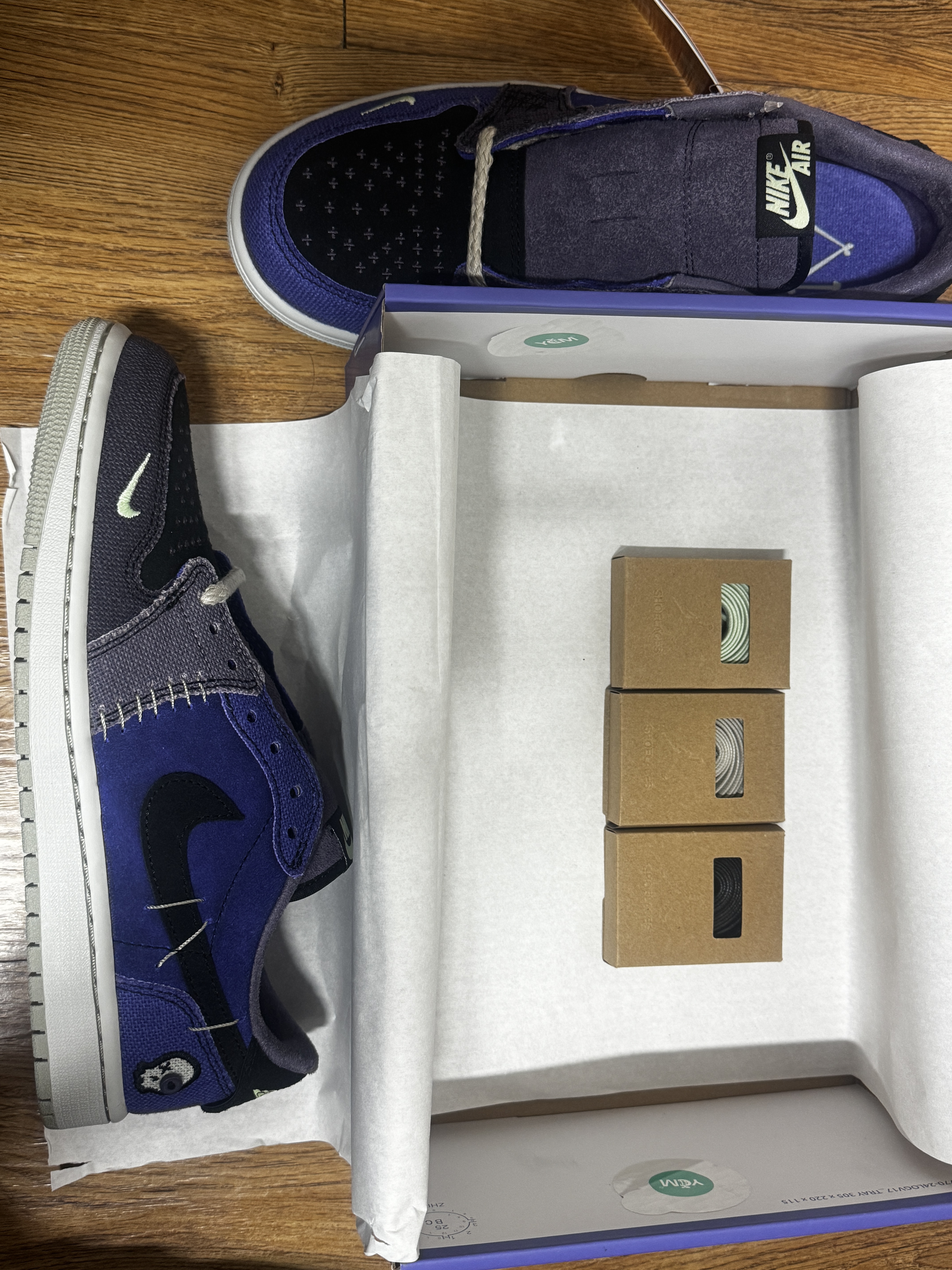 Jordan 1 x Zion Williamson Retro Low OG Regency Purple and Dark Raisin 착용 스타일 - 6