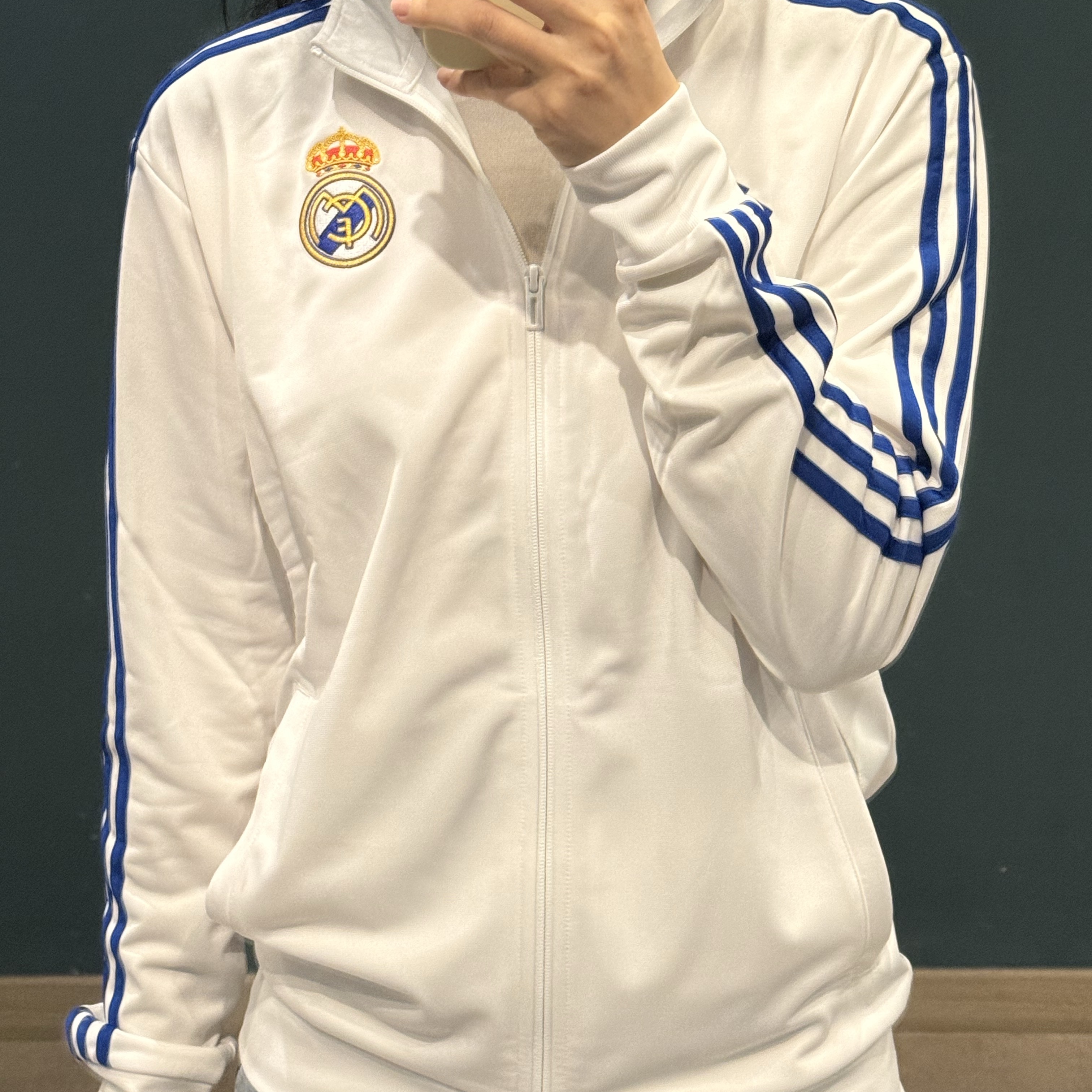 Adidas Real Madrid DNA Track Top White - US Sizing 착용 스타일