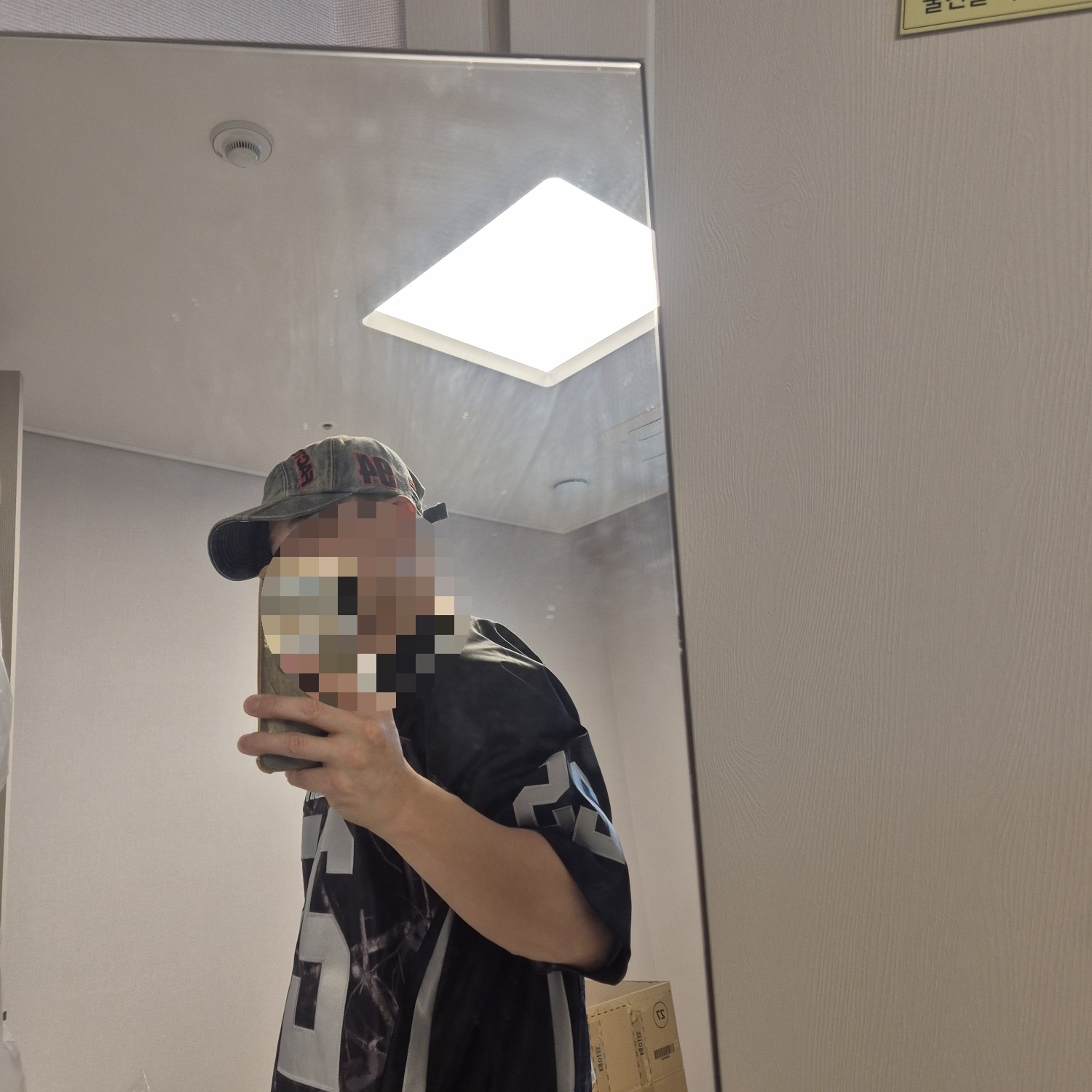 Supreme x Fox Racing 6-Panel Denim - 25FW, Supreme Breast Cancer Awareness Football Jersey Black - 25FW 착용 스타일 - 2