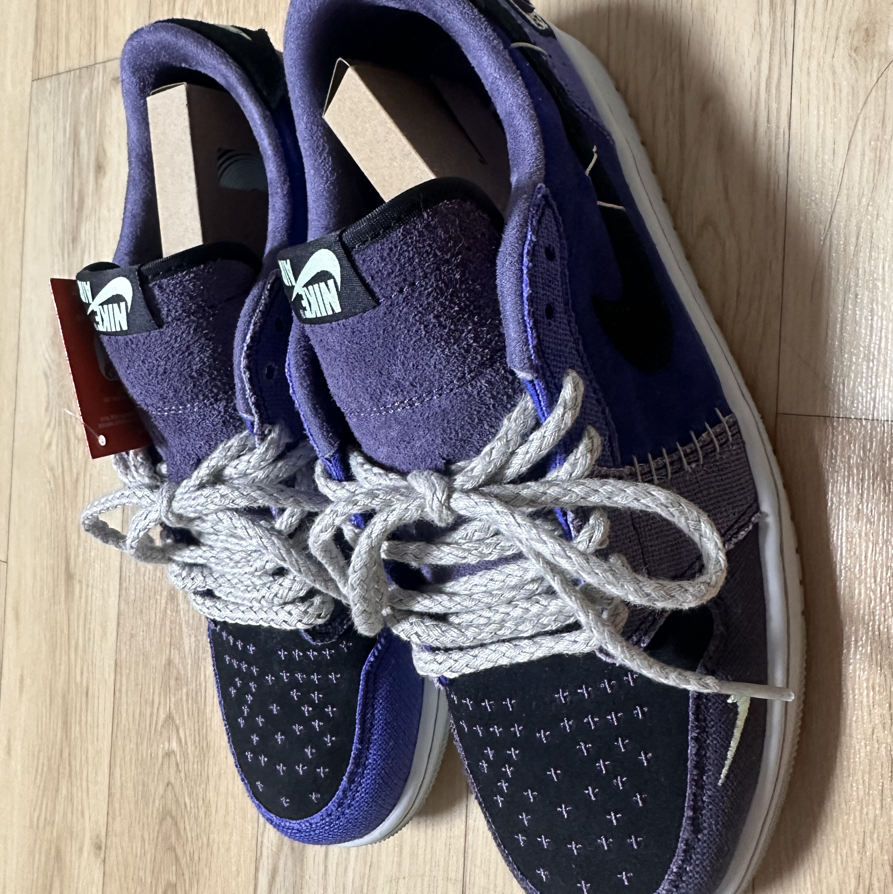 Jordan 1 x Zion Williamson Retro Low OG Regency Purple and Dark Raisin 착용 스타일