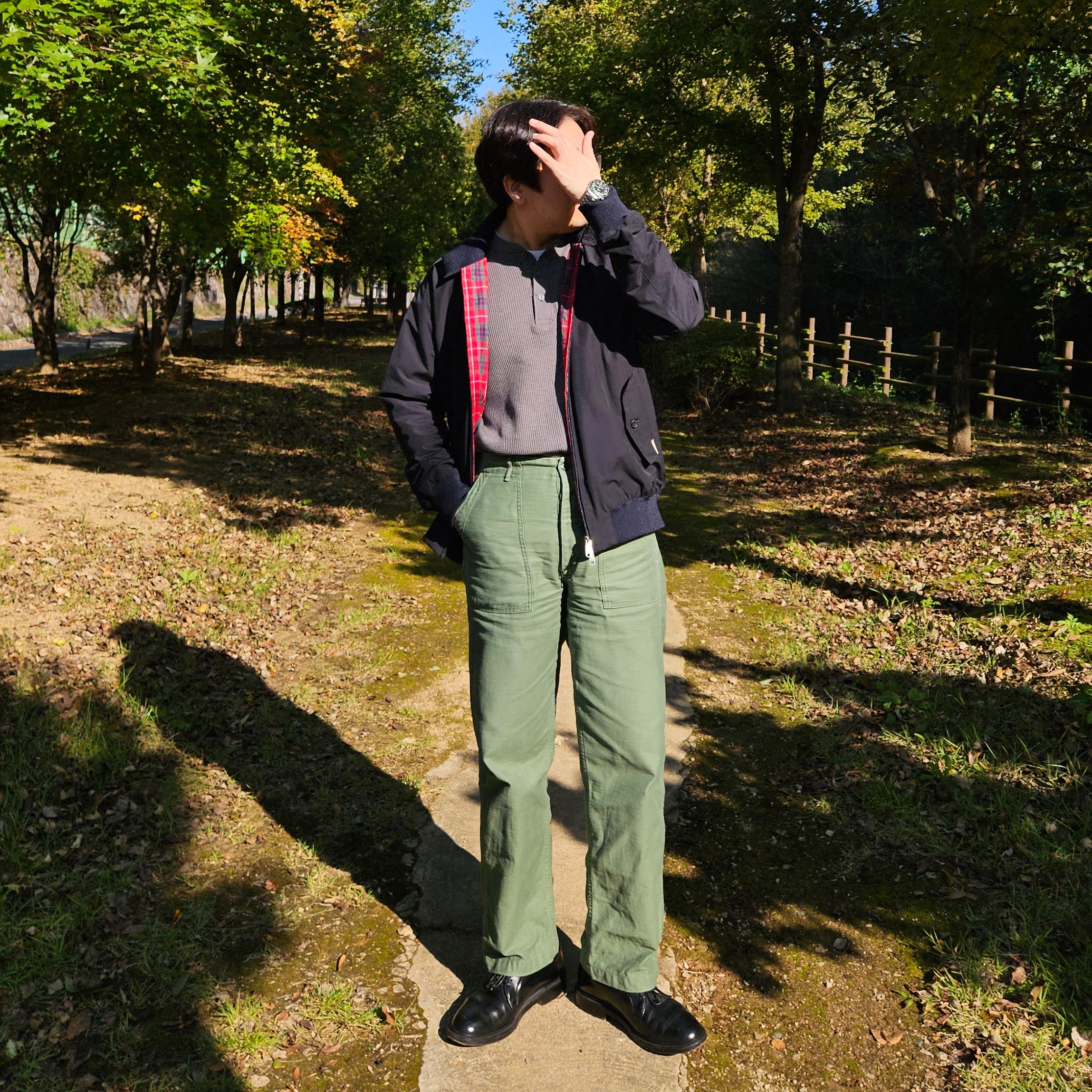 Alden 9901 Cordovan Plain Toe Blucher Oxford Black - D, Orslow 5002 US Army Fatigue Pants Green 착용 스타일 - 1