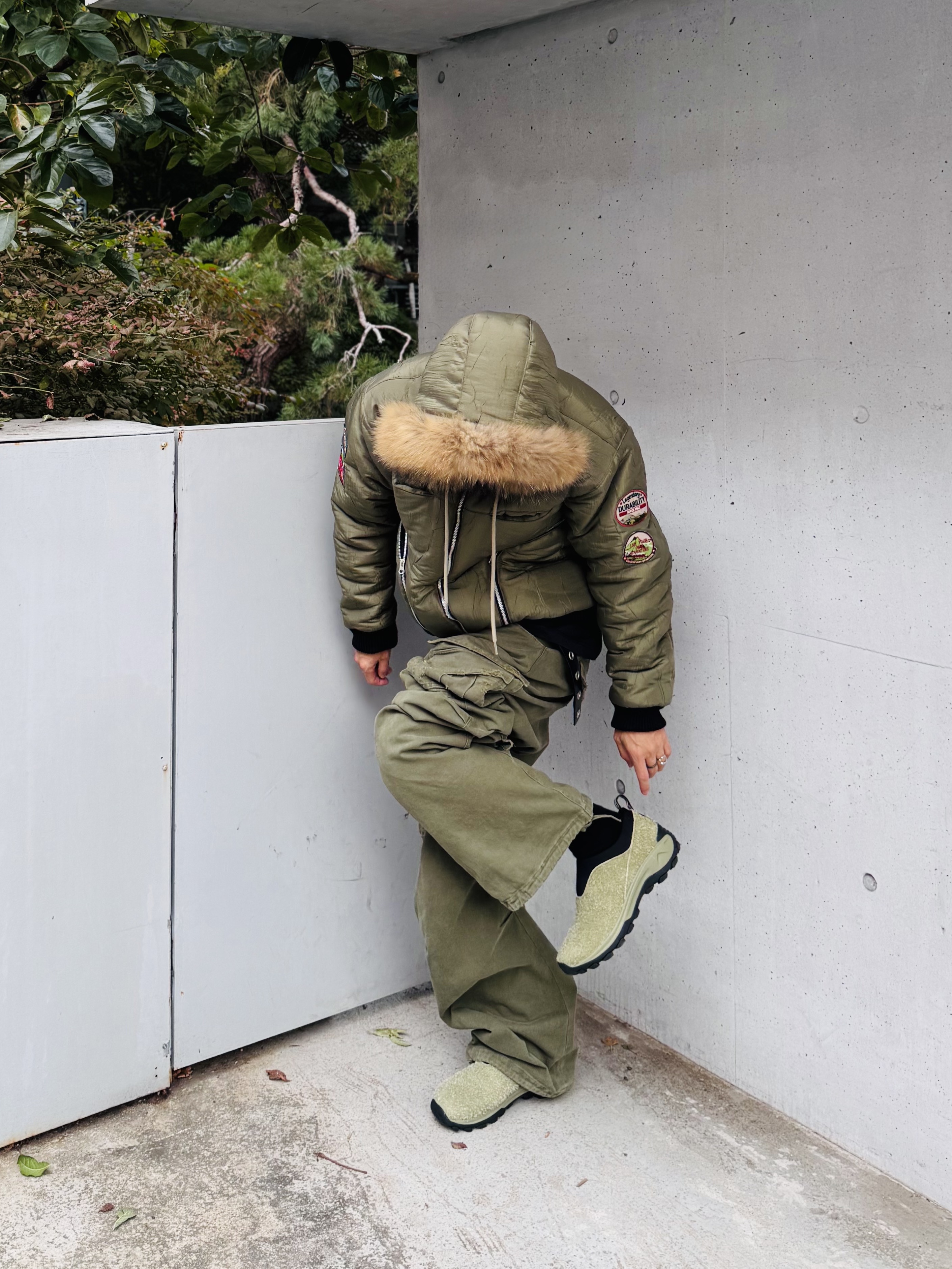 Nonnod Double Pocket Cargo Pants Vintage Khaki, Merrell Winter Moc 3 1TRL Herb 착용 스타일 - 5