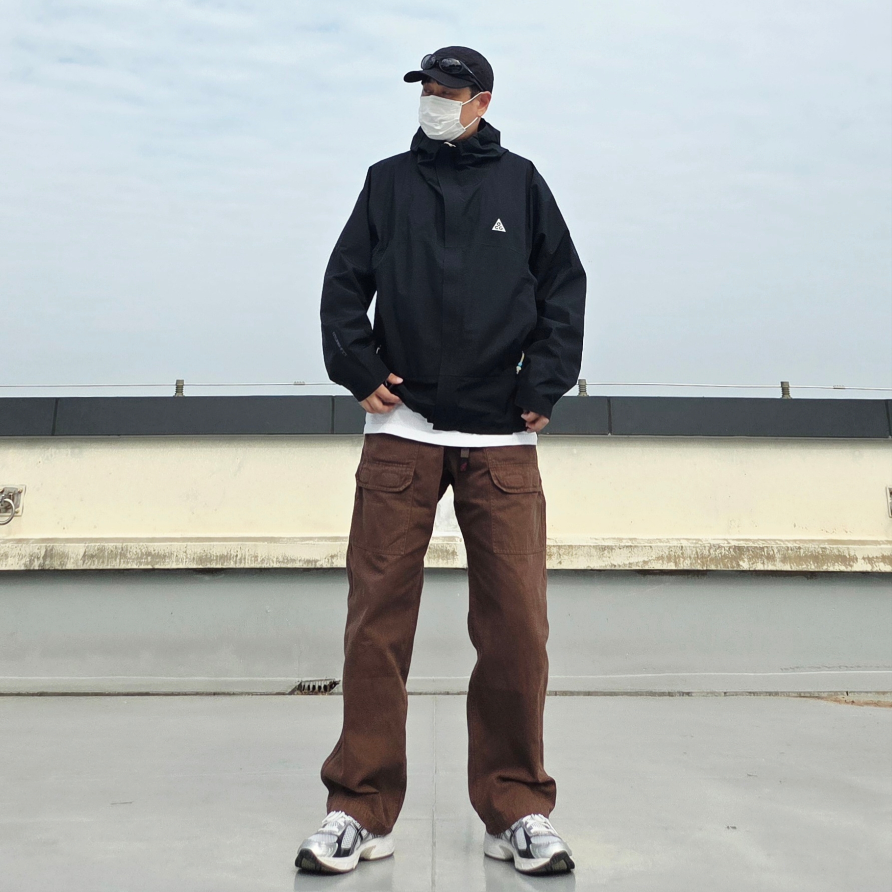 Oakley Eye Jacket Redux Matte Black Frame Prizm Grey Lenses High Bridge Fit, Nike ACG Storm-Fit ADV Cascade Rains Full Zip Jacket Black - Asia 착용 스타일 - 2