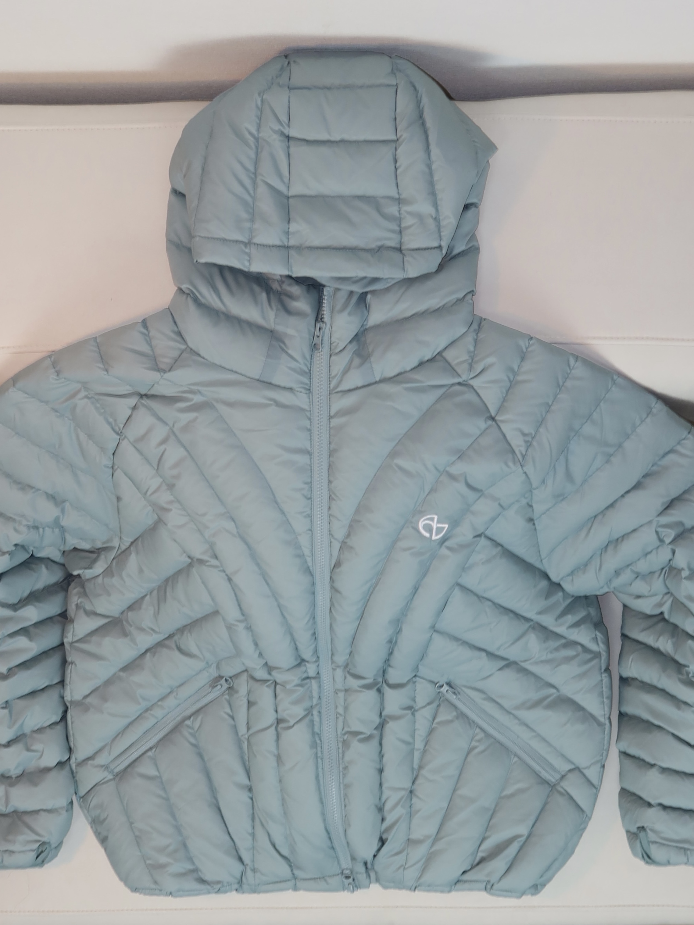 [KREAM 단독] NOMANUAL Nubes Light Duck Down Marina 착용 스타일 - 6