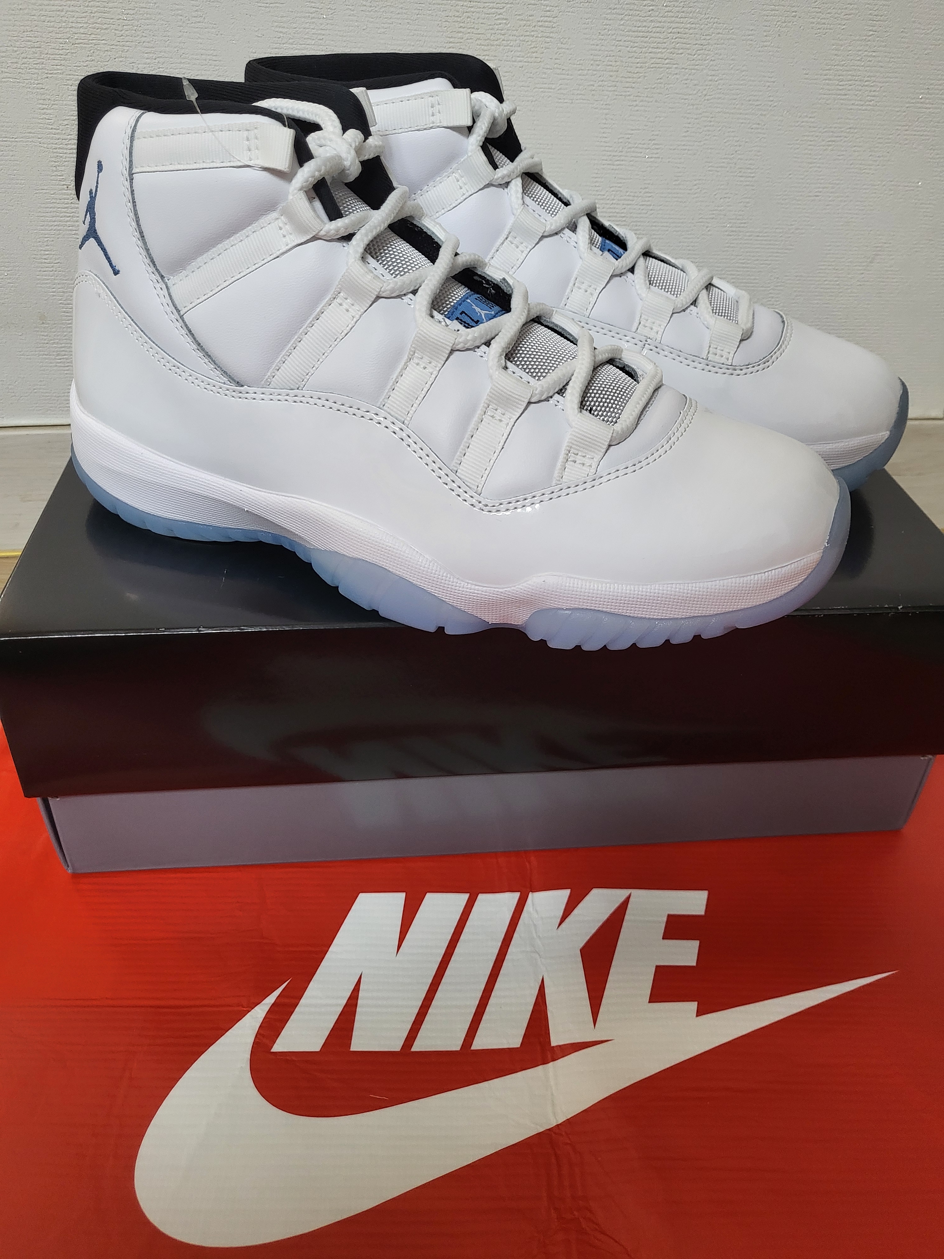 Jordan 11 Retro Legend Blue 2024 착용 스타일