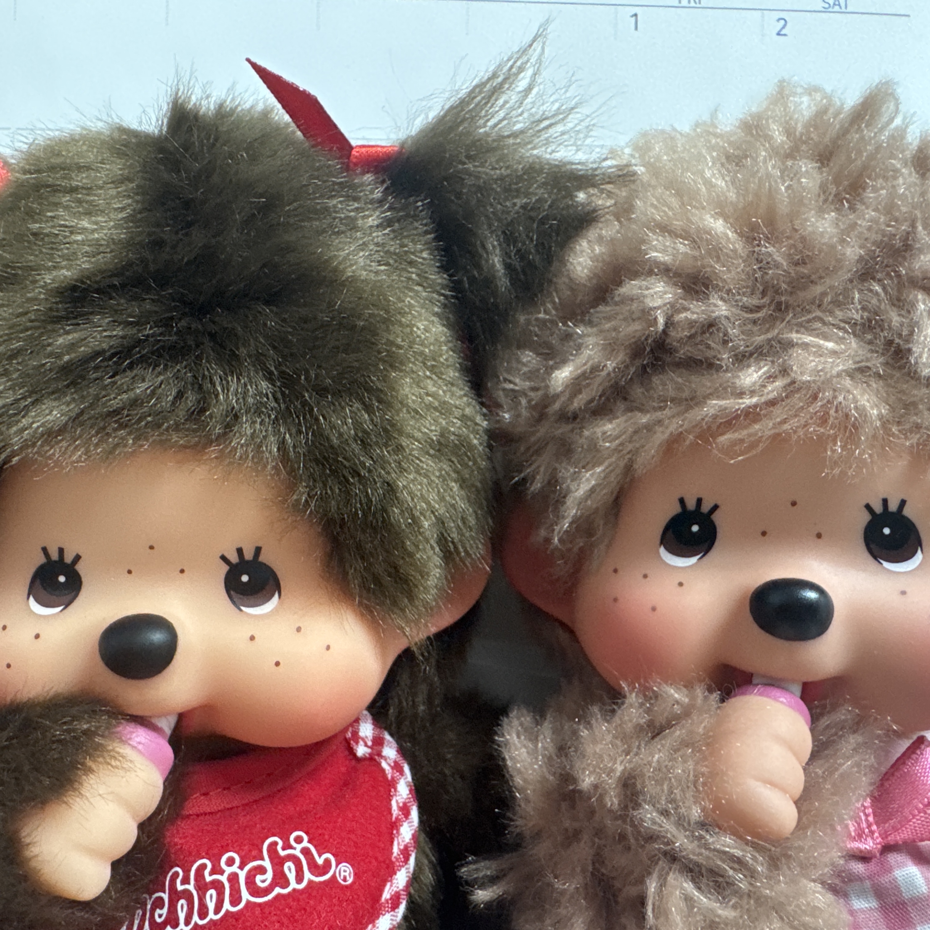 Monchhichi Premium Standard Monchhichi S Brown Girl Twin Tail 착용 스타일