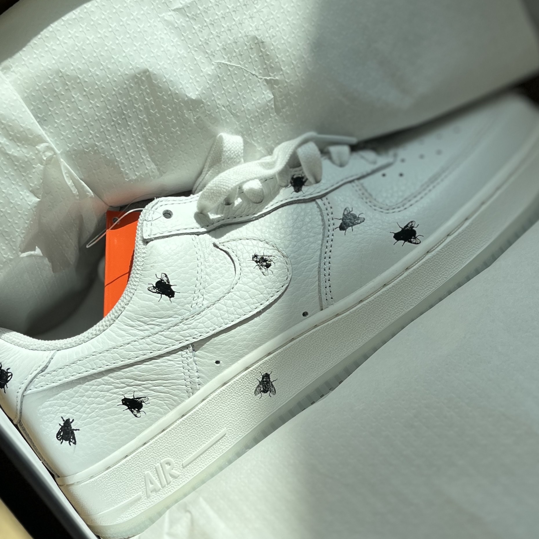 Nike Air Force 1 Retro Summit White and Black 착용 스타일 - 1
