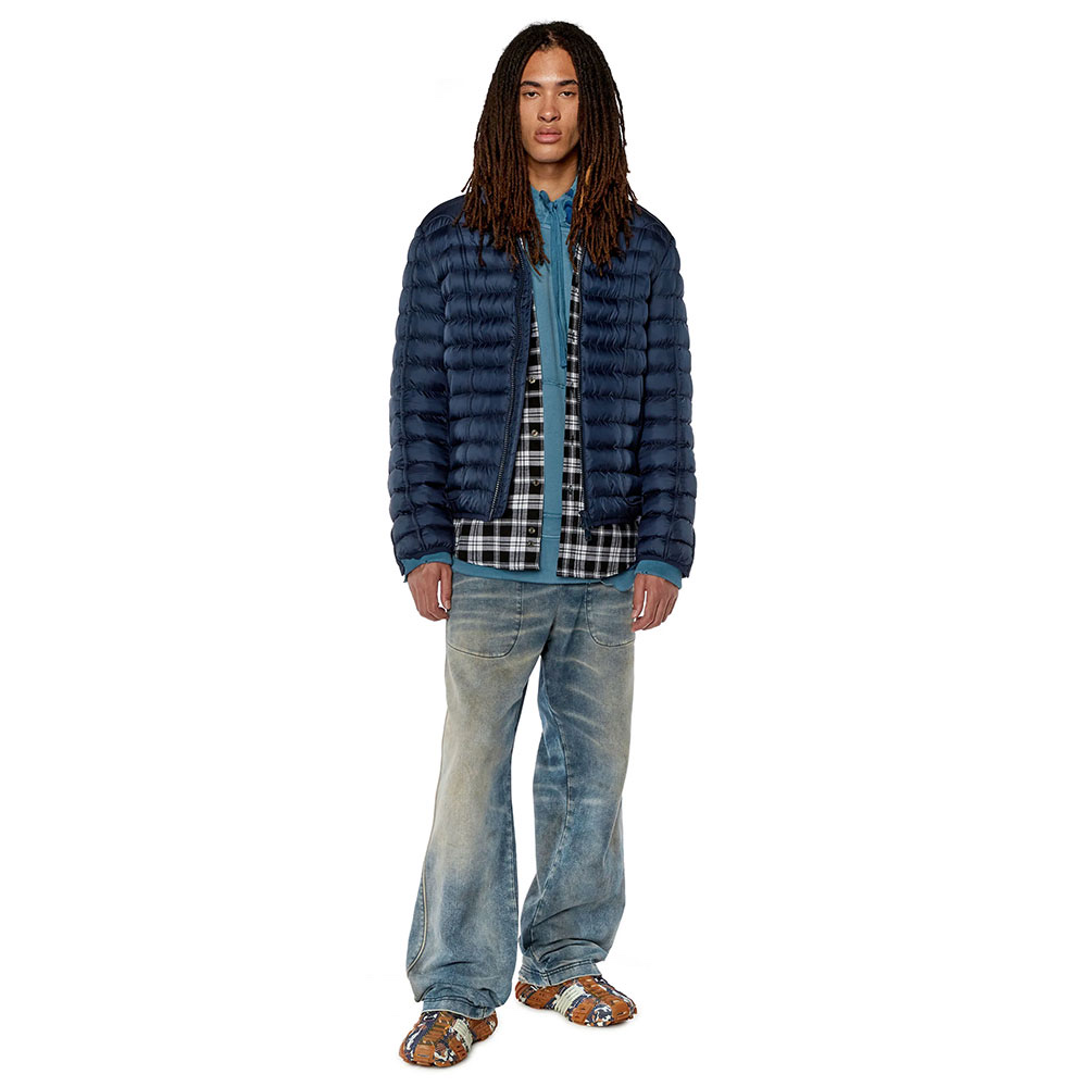 Diesel W-Hawkyl Puffer Jacket Blue 착용 스타일 - 4