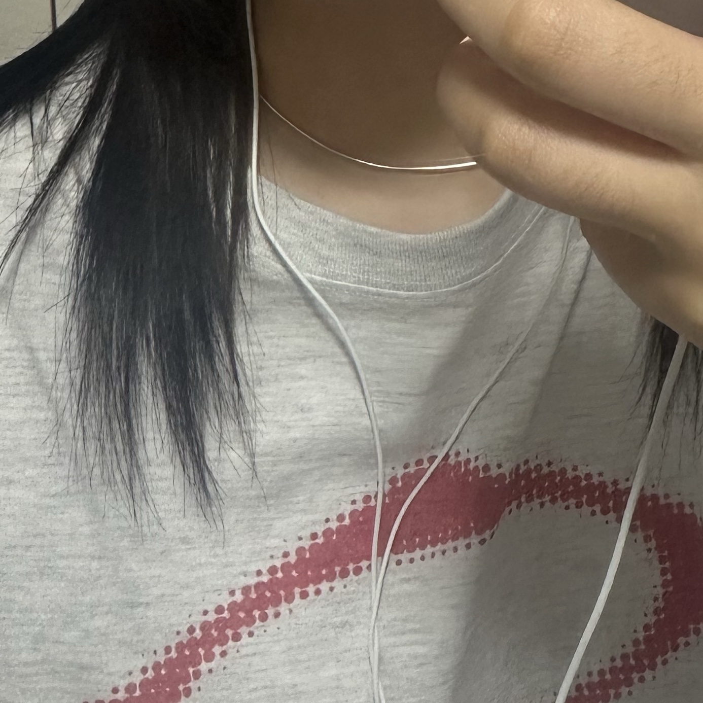 (W) Mischief Rhombus Blur T-Shirt Basic Melange Grey 착용 스타일