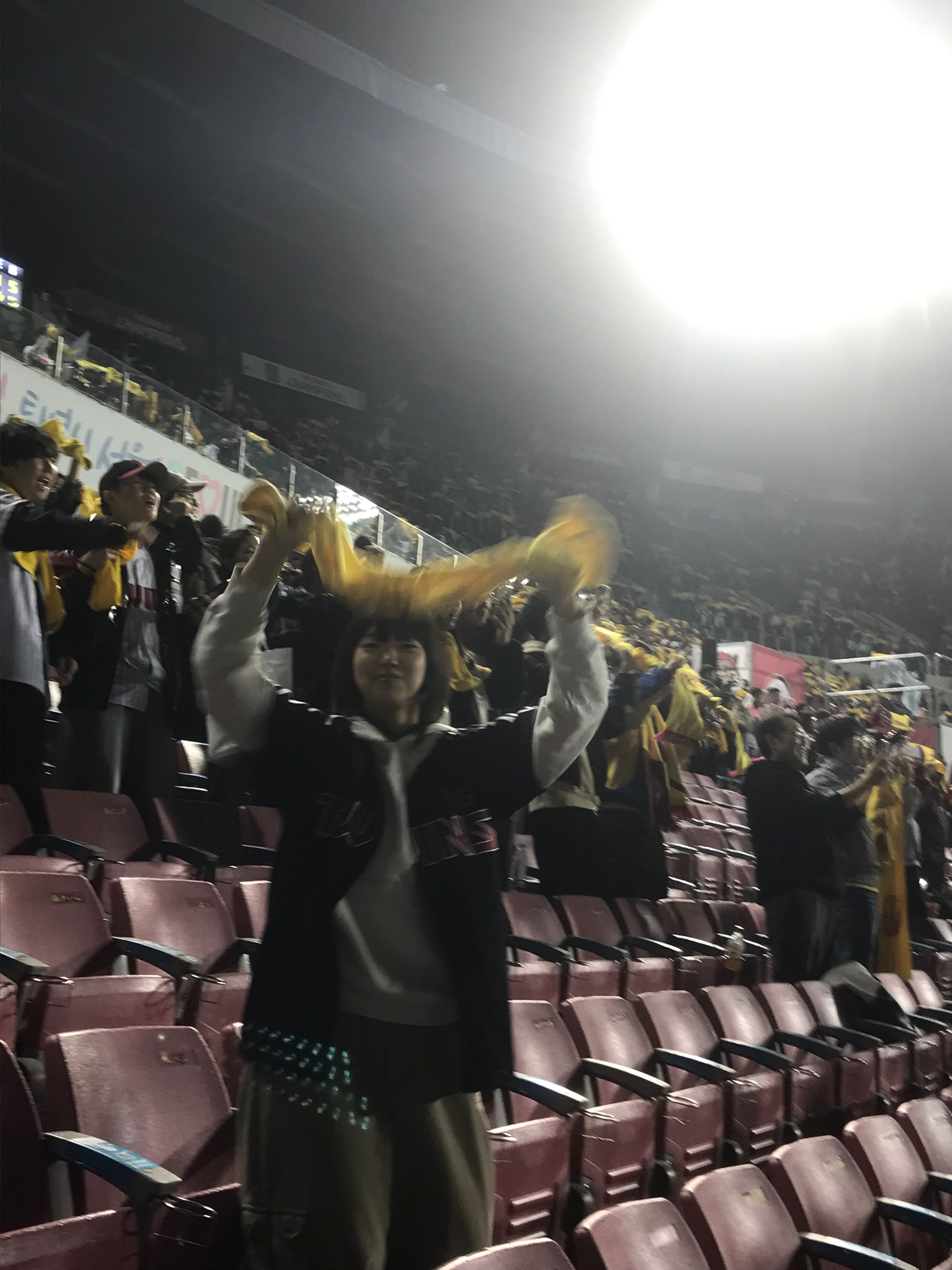 LG TWINS Regular Away Uniform 착용 스타일 - 3