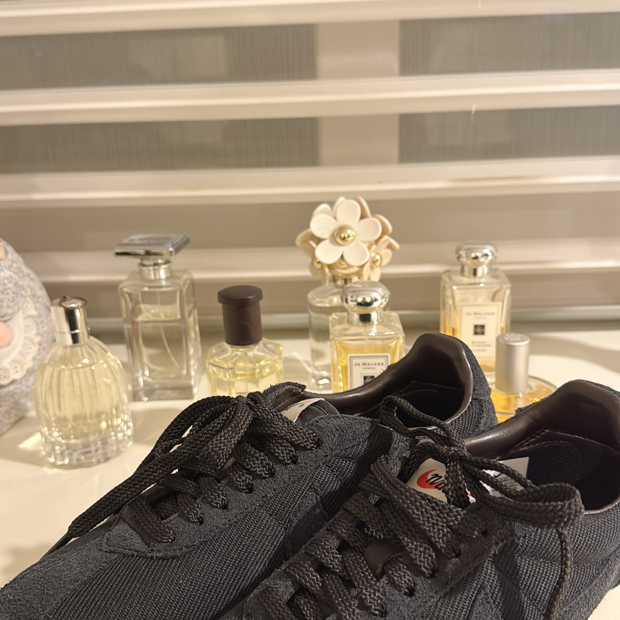 Nike LD-1000 Black and Velvet Brown 착용 스타일