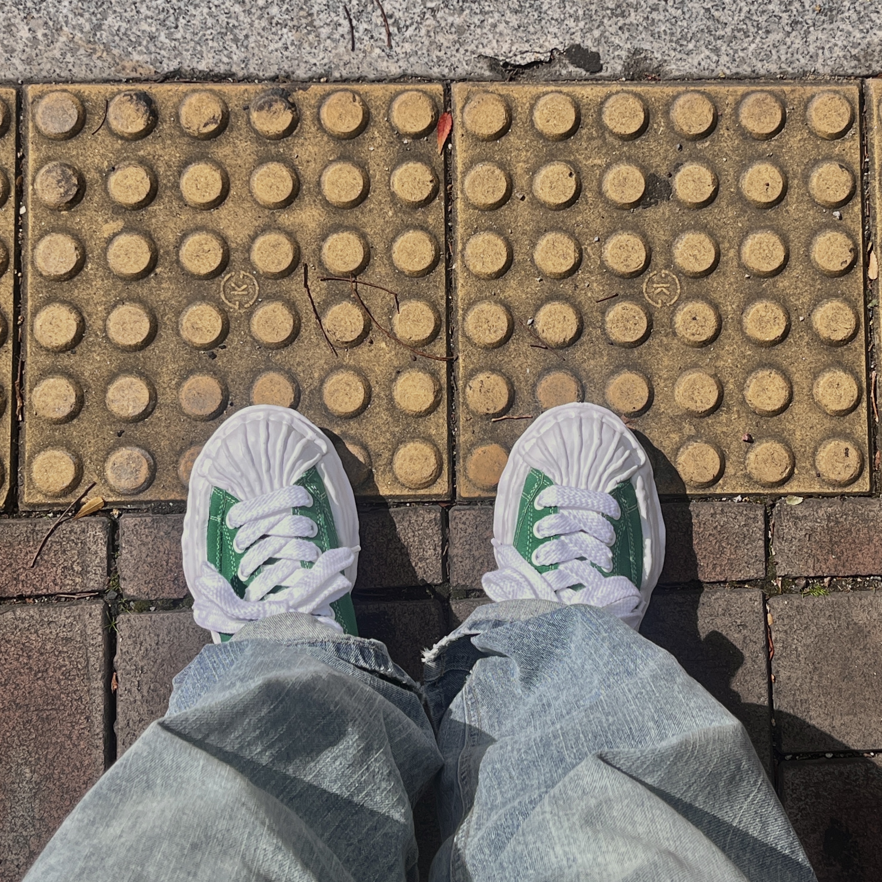 Maison Mihara Yasuhiro Blakey OG Sole Canvas Low-top Sneakers CL Green 착용 스타일