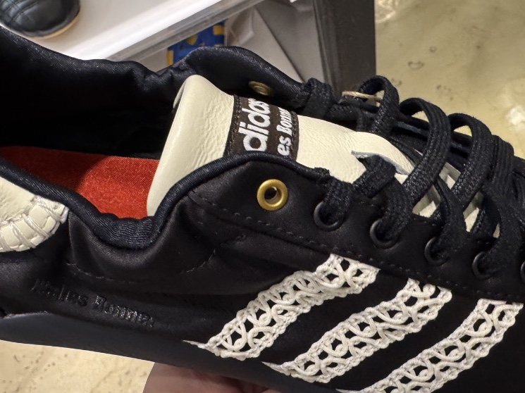Adidas x Wales Bonner Karintha Satin Core Black Dark Brown 착용 스타일