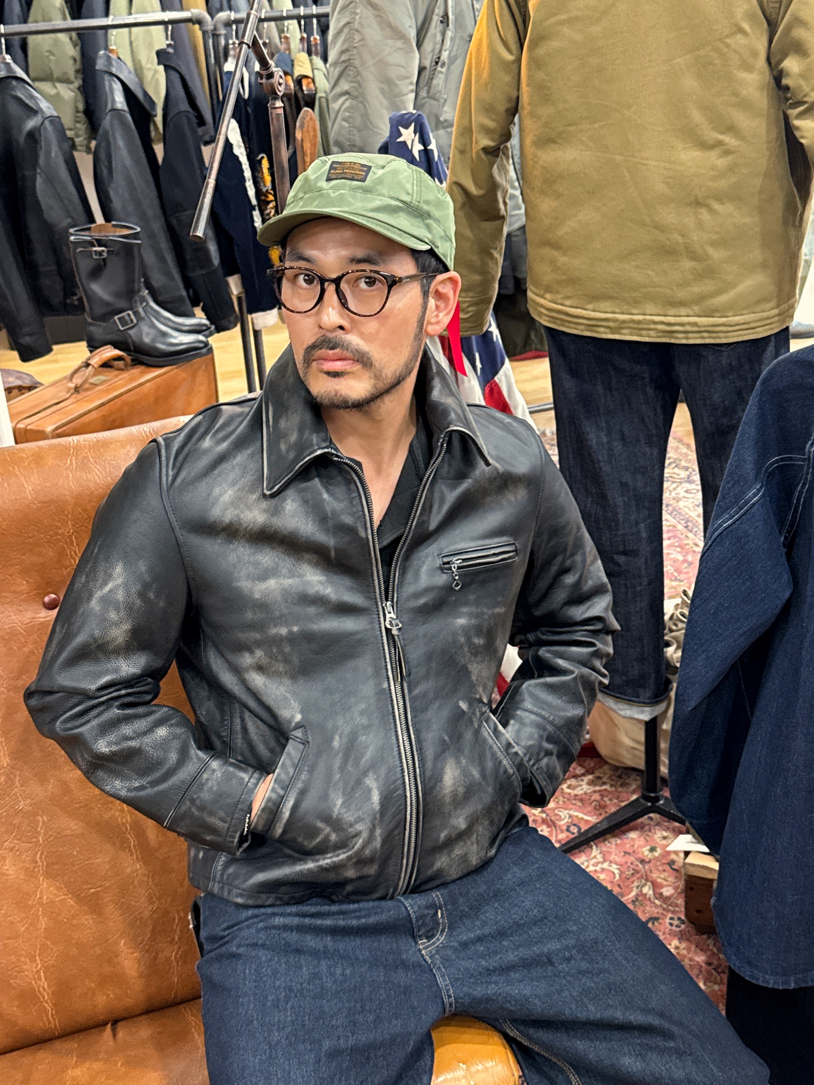 Red Wing Iron Ranger 8111 Amber Harness - EE 착용 스타일 - 1