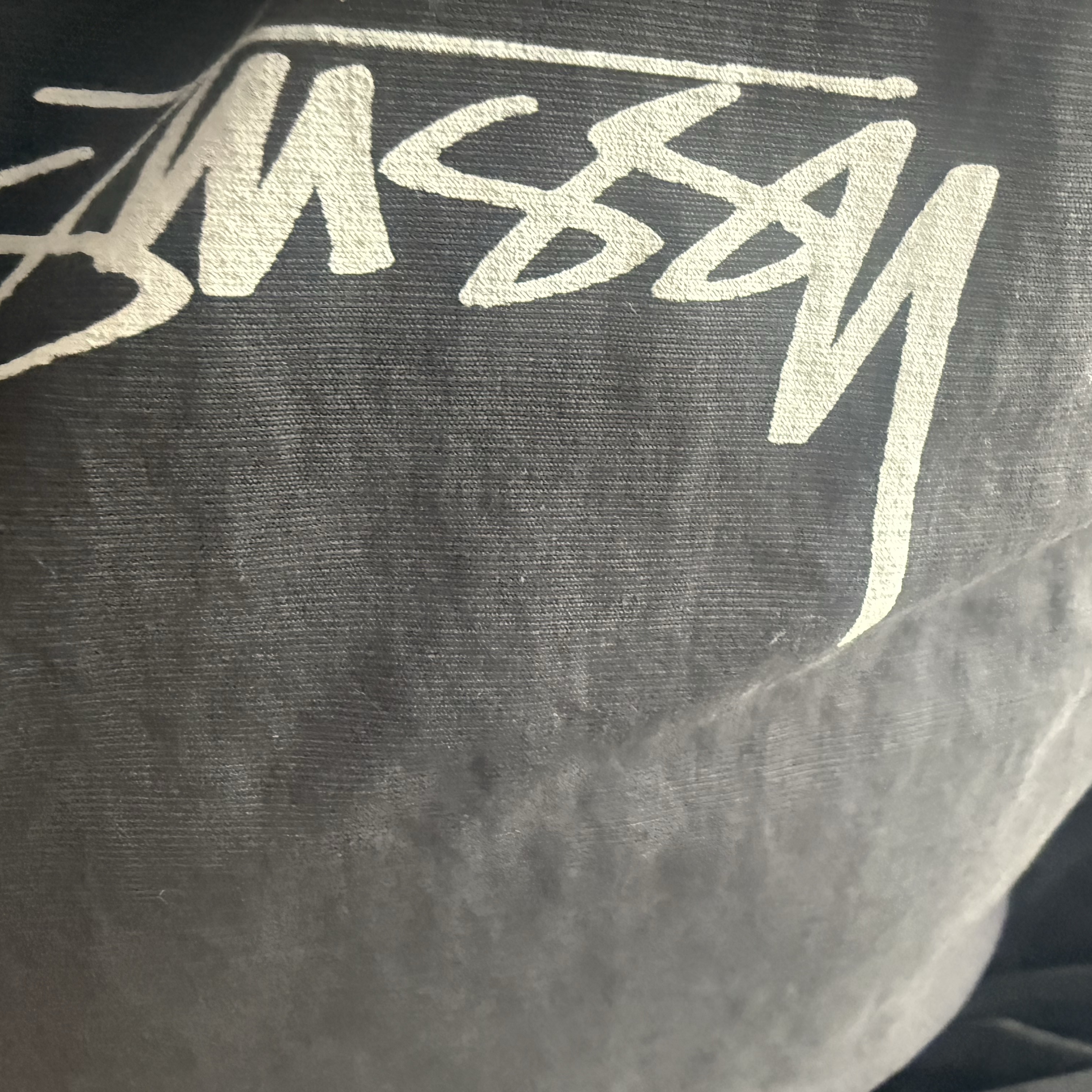 Stussy Wave Dye Beach Shell Jacket Black 착용 스타일