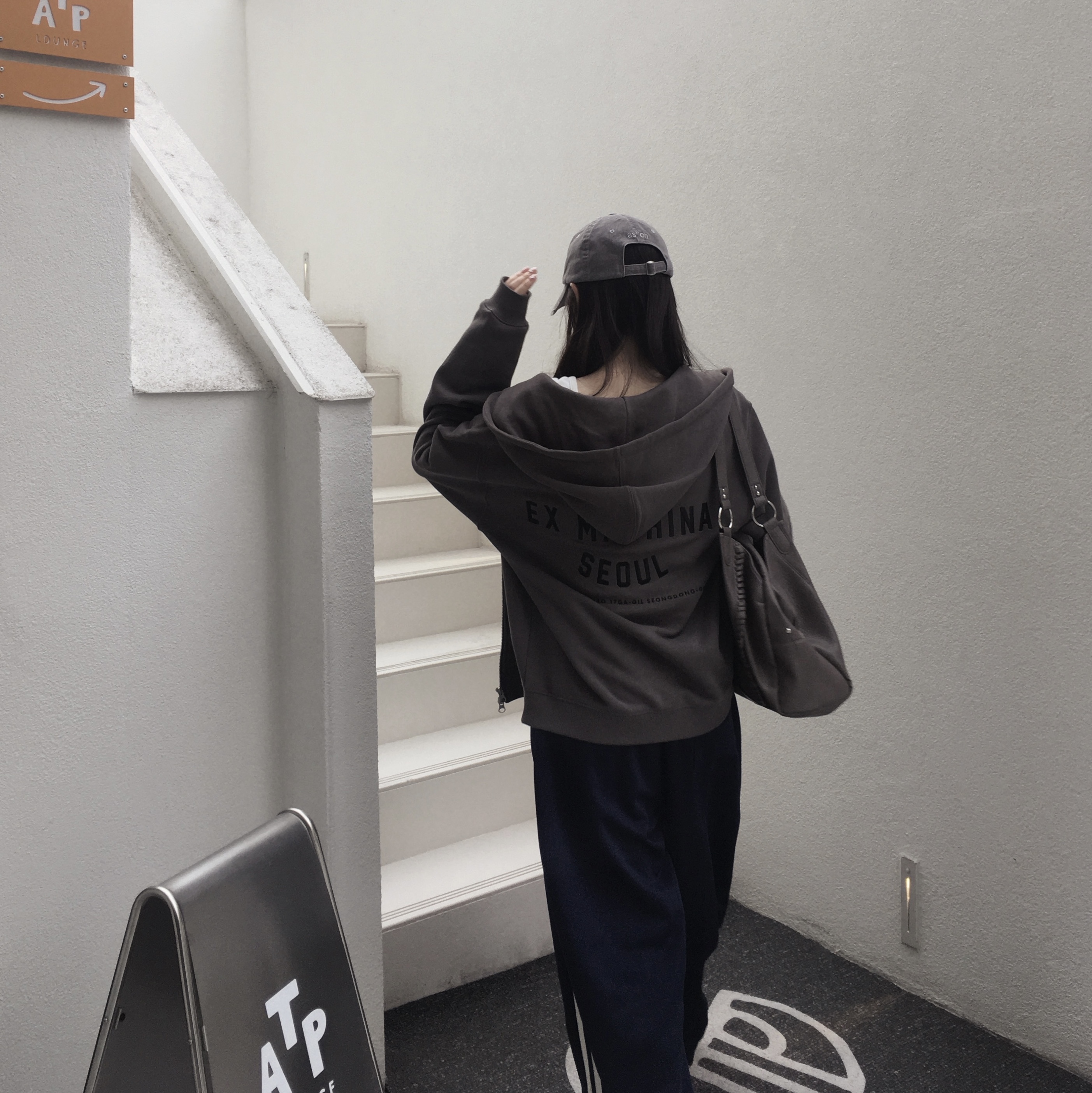 Deus Ex Machina College Address Hoodie Zip Up Charcoal, Onitsuka Tiger Mexico 66 Yellow Black 착용 스타일 - 2