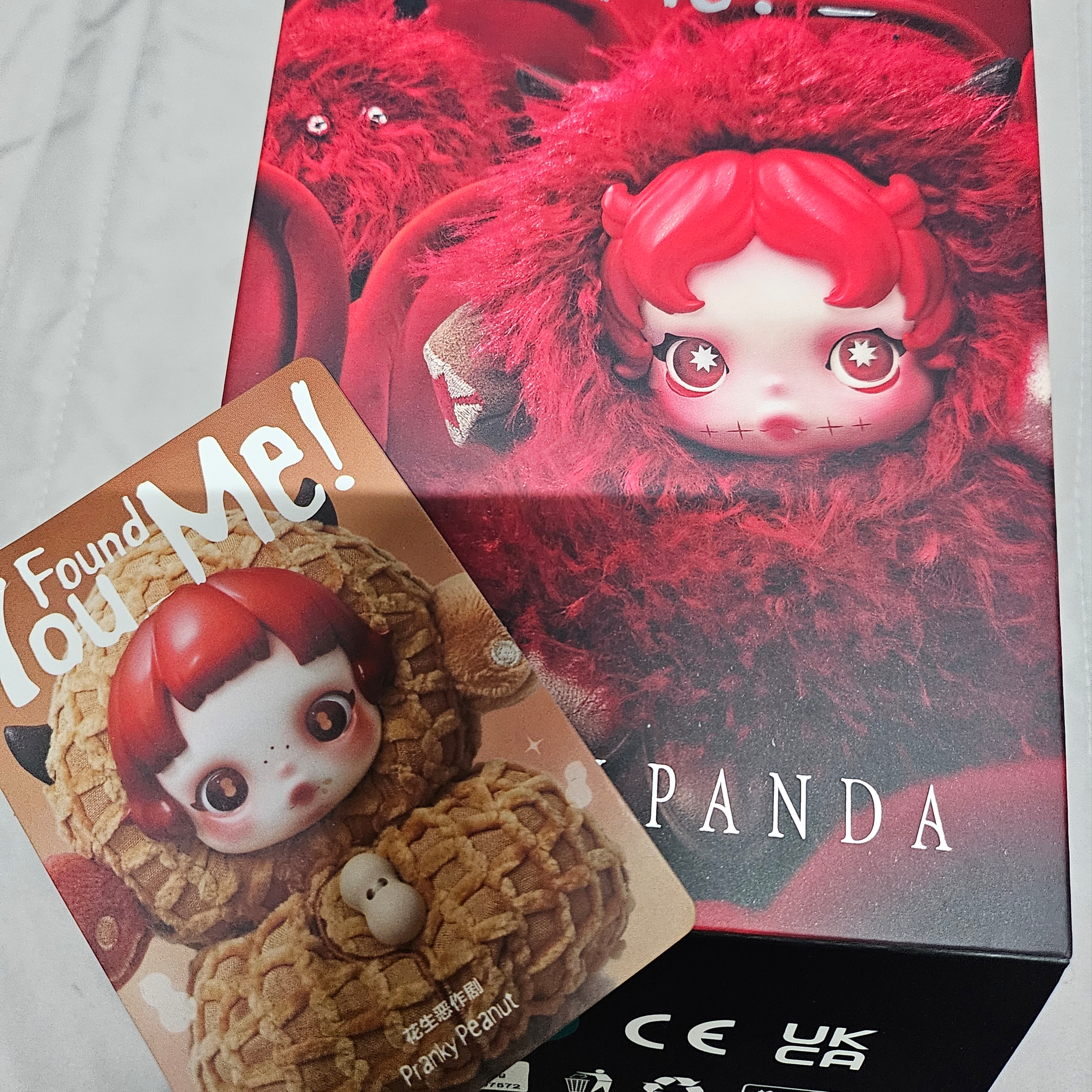 Pop Mart Skullpanda You Found Me ! Series Plush Doll Pendant Sealed Case (1 Blind Box), Pop Mart Hirono Living Wild-Fight For Joy Plush Doll 착용 스타일 - 2