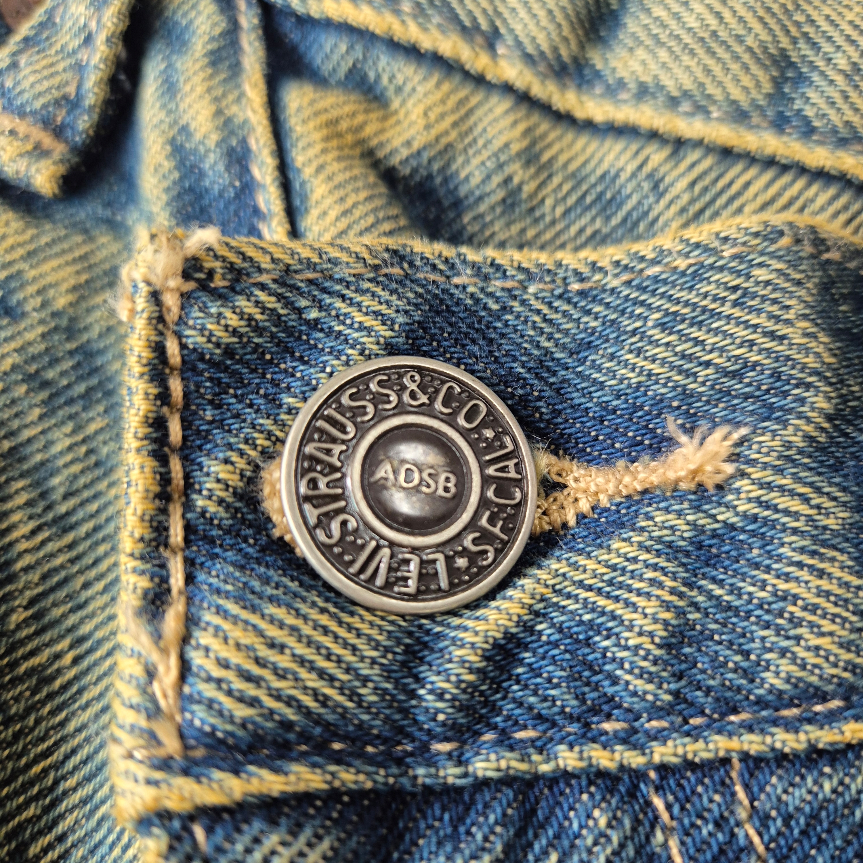 [KREAM 단독] ADSB Andersson Bell x Levi's Women Overlay Jean Tinted Indigo - 24FW 착용 스타일 - 2