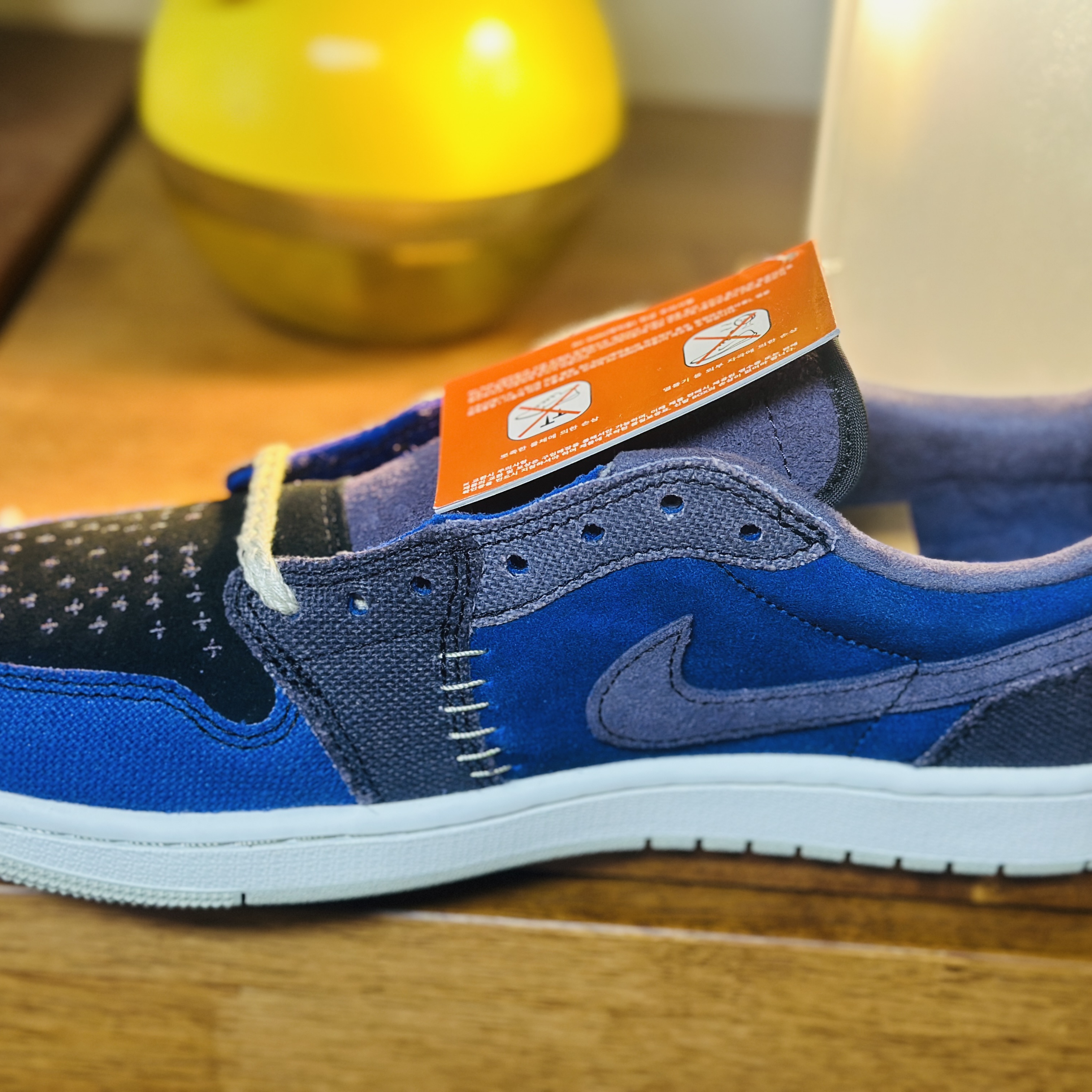 Jordan 1 x Zion Williamson Retro Low OG Regency Purple and Dark Raisin 착용 스타일 - 1