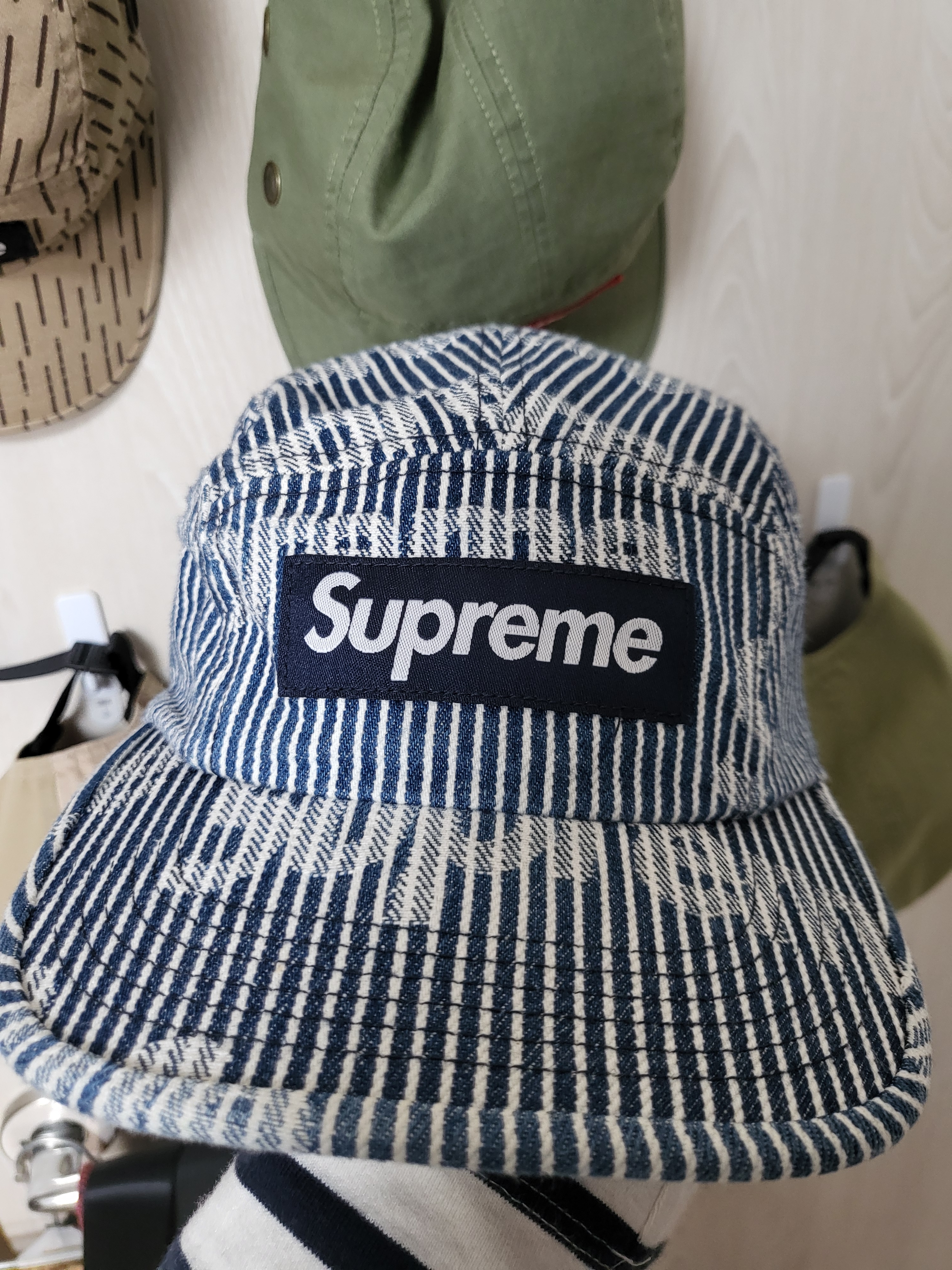 Supreme Denim Camp Cap Stripe - 24SS 착용 스타일