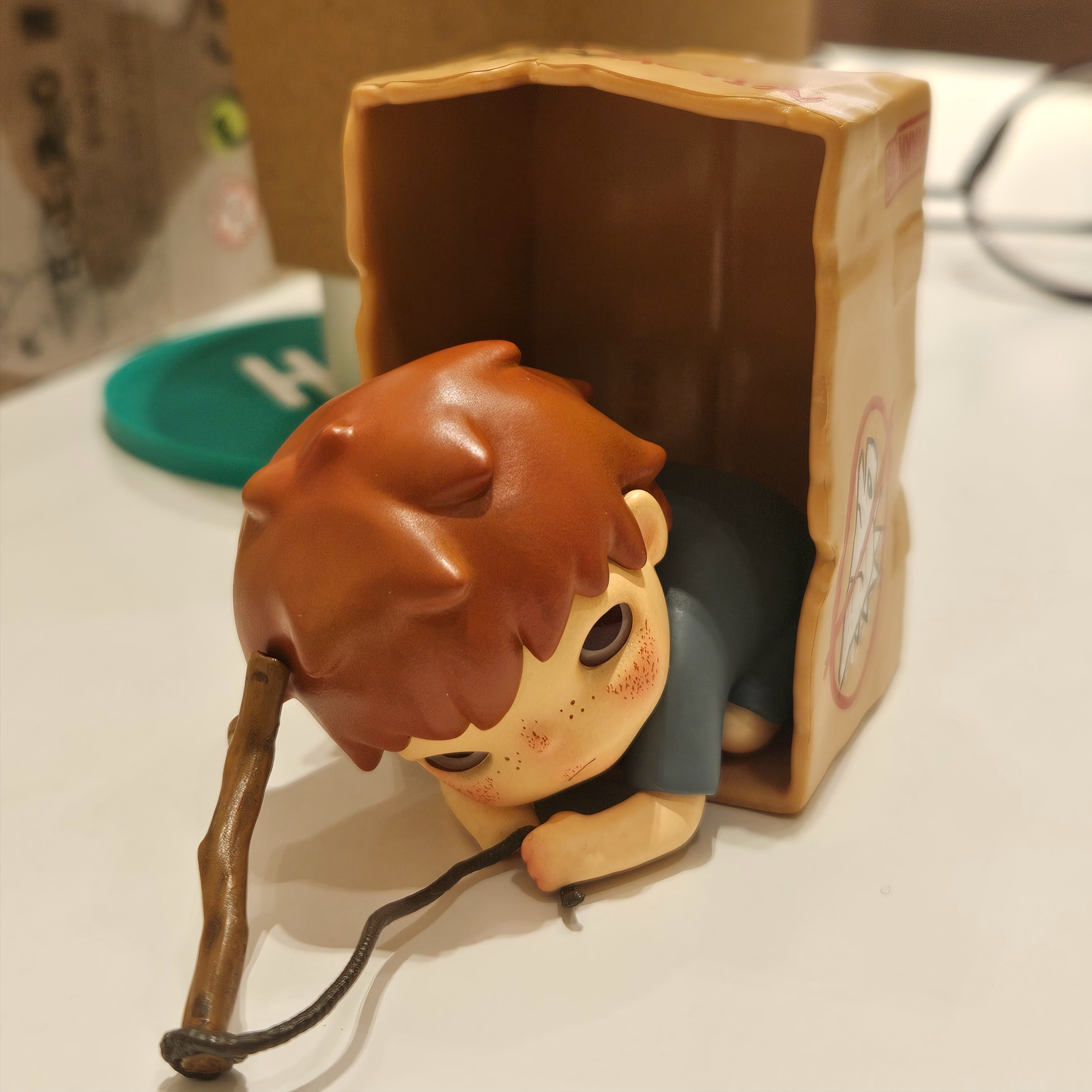 Pop Mart Hirono Echo Series Figures Sealed Case (12 Blind Boxes) 착용 스타일 - 2