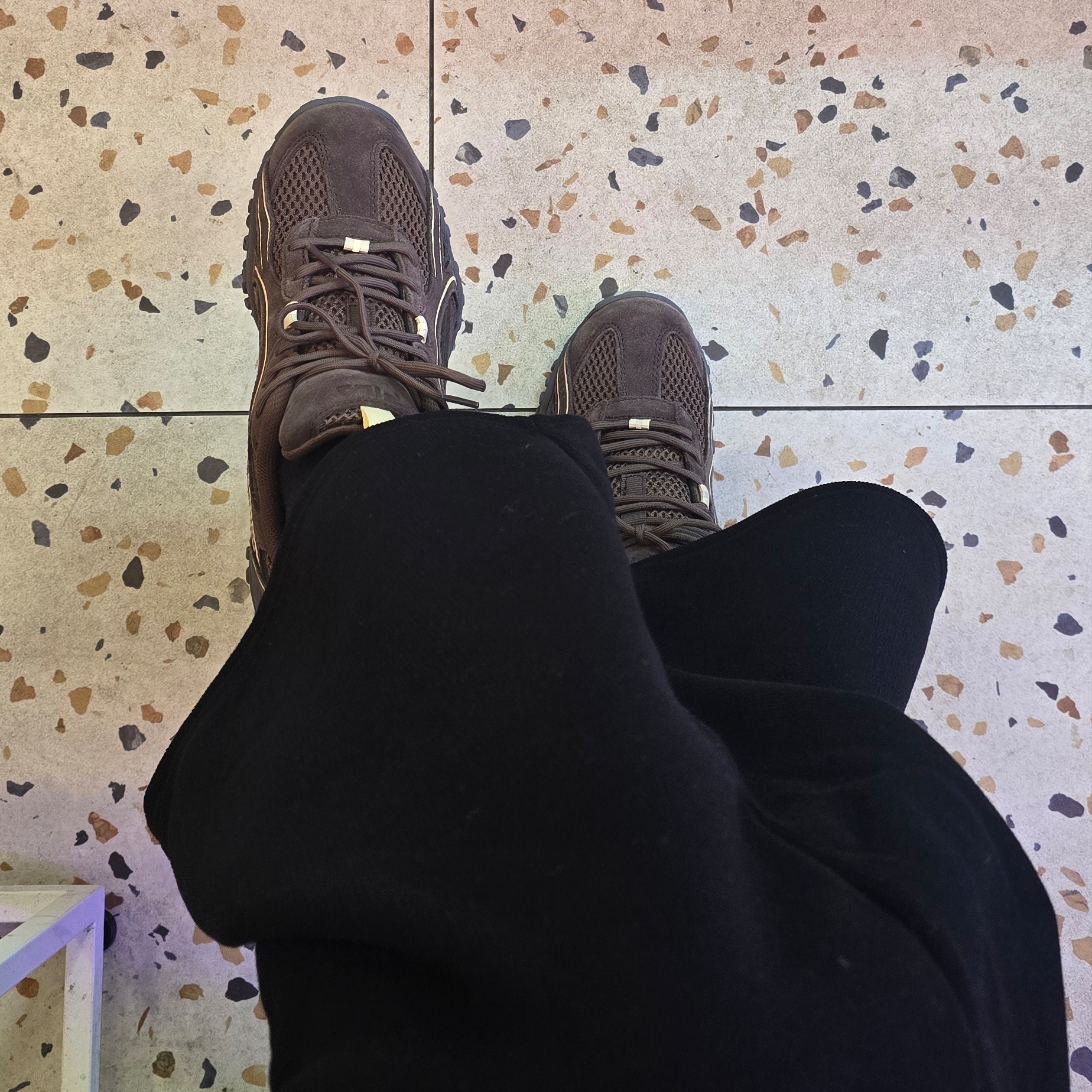 Fila Echappe Choco 착용 스타일
