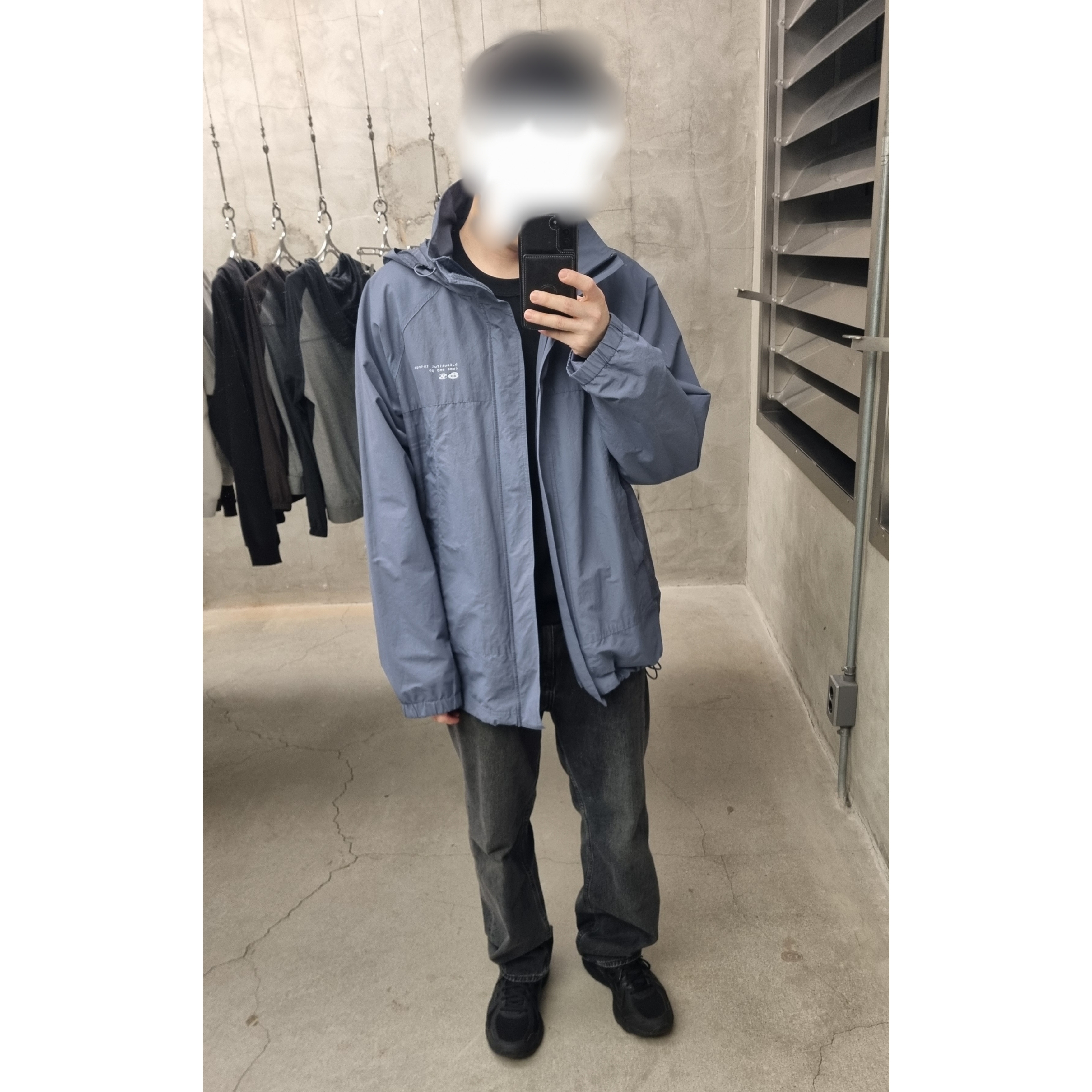 Sansan Gear X b.E Check Jacket Blue, Asics Jog 100 T Black - 4E Extra Wide 착용 스타일 - 1