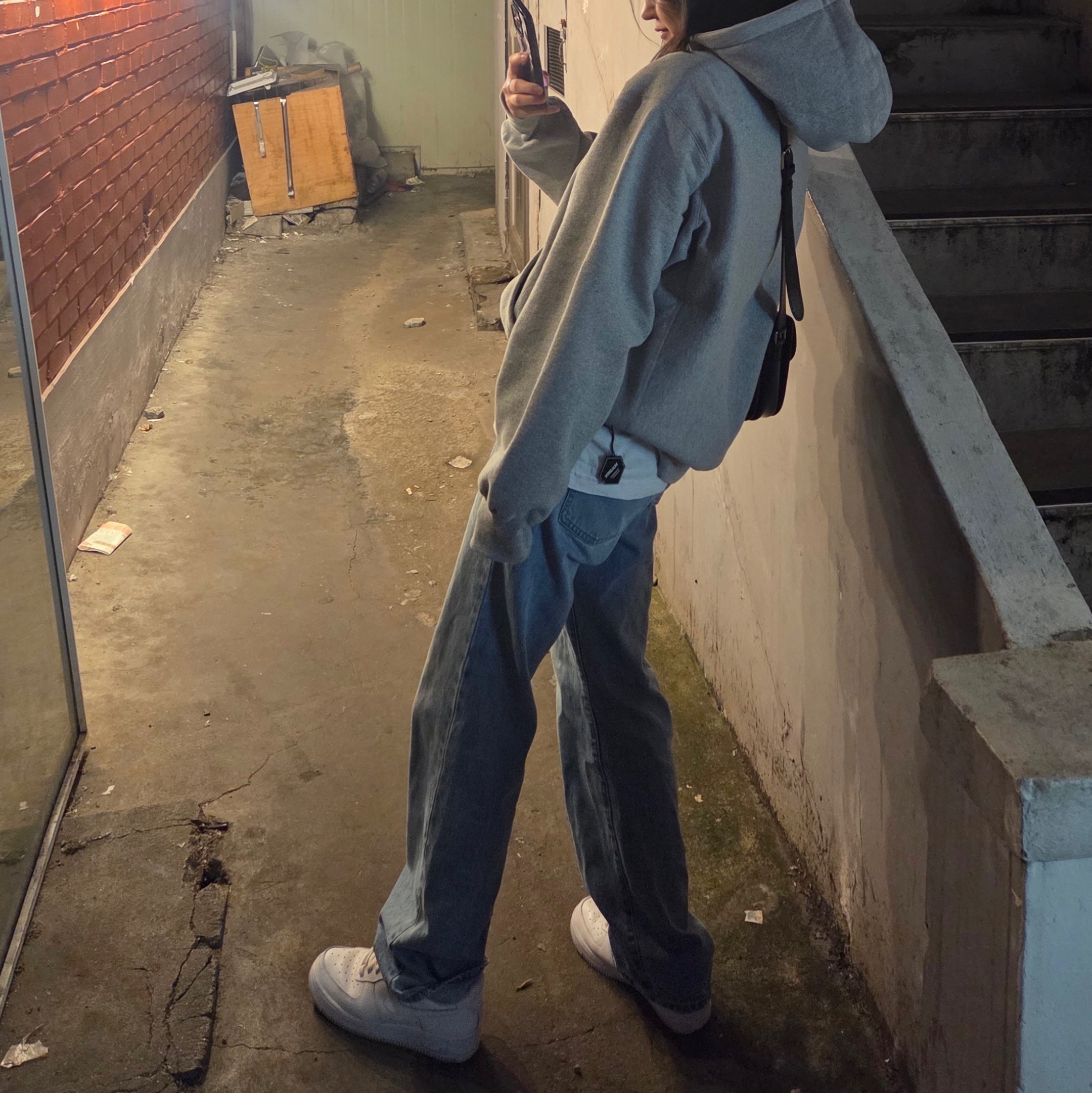 Supreme Box Logo Hooded Sweatshirt Heather Grey - 24FW 착용 스타일 - 1