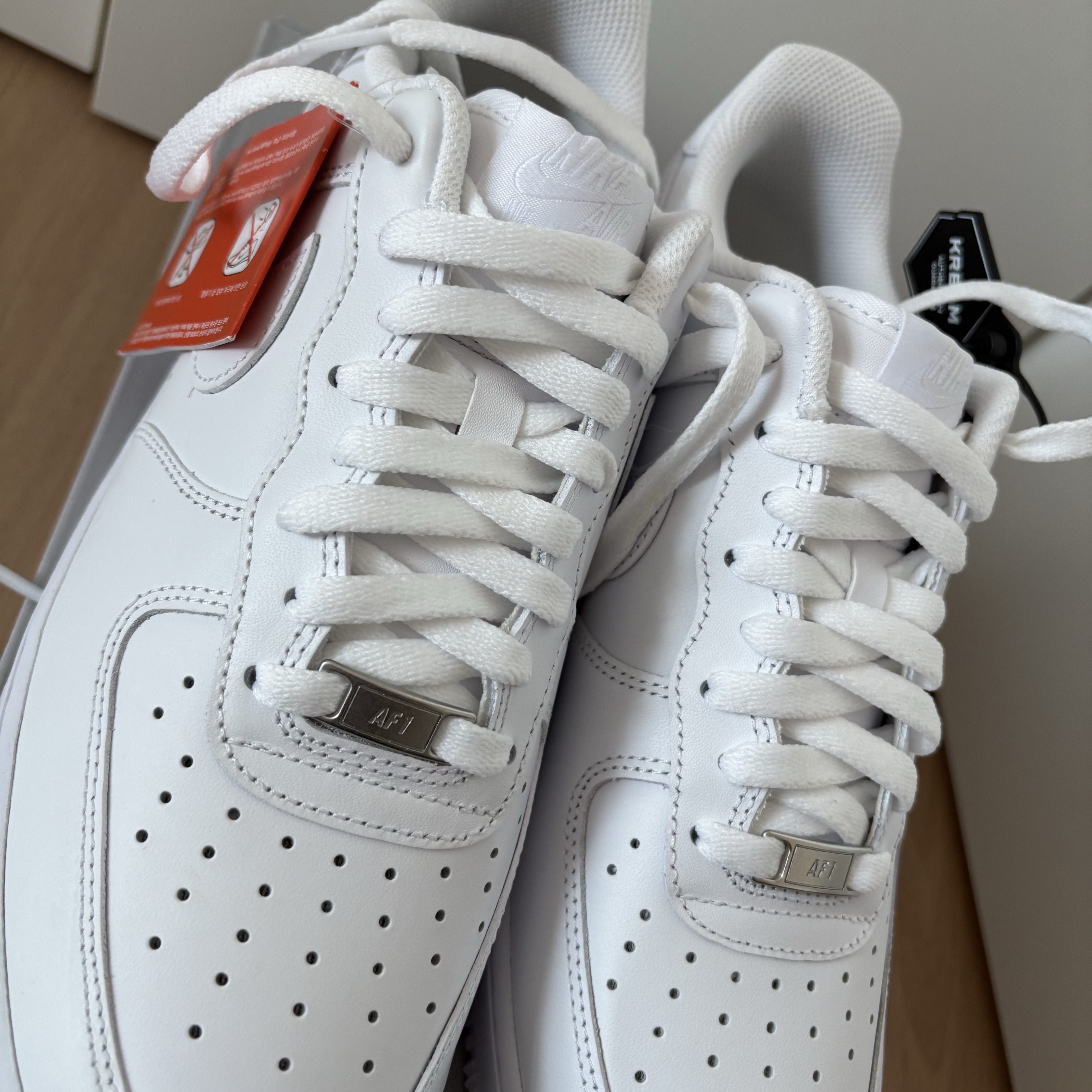 Nike Air Force 1 '07 Low White 착용 스타일
