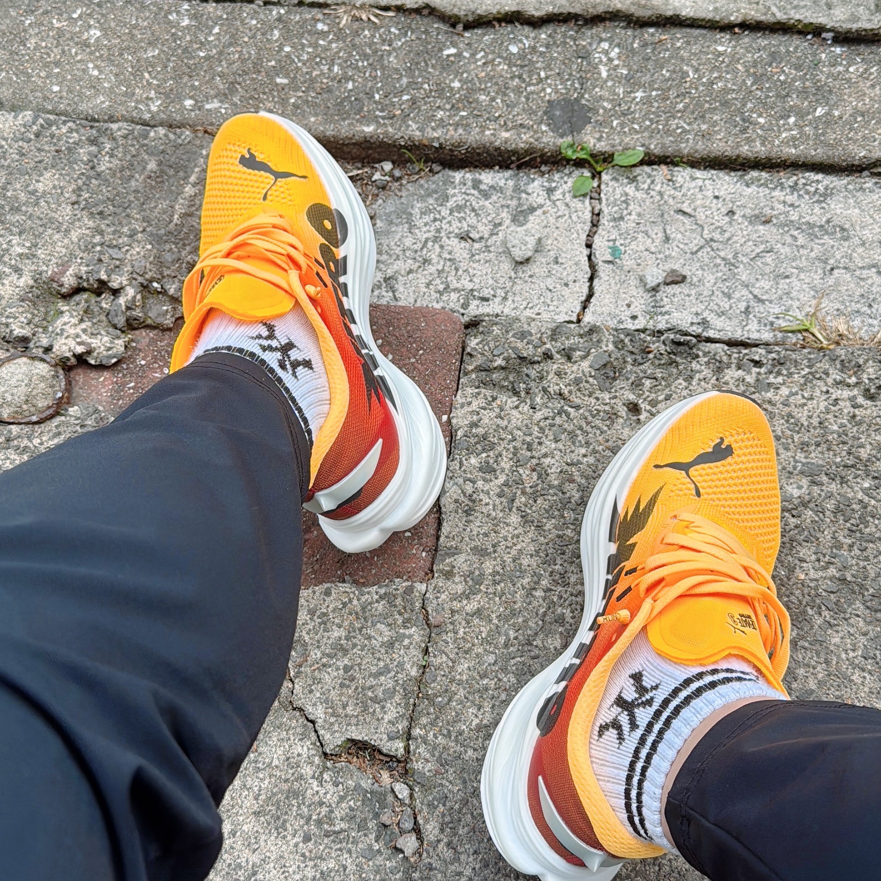 Puma Deviate Nitro 3 Fade Sun Stream Sunset Glow 착용 스타일 - 1