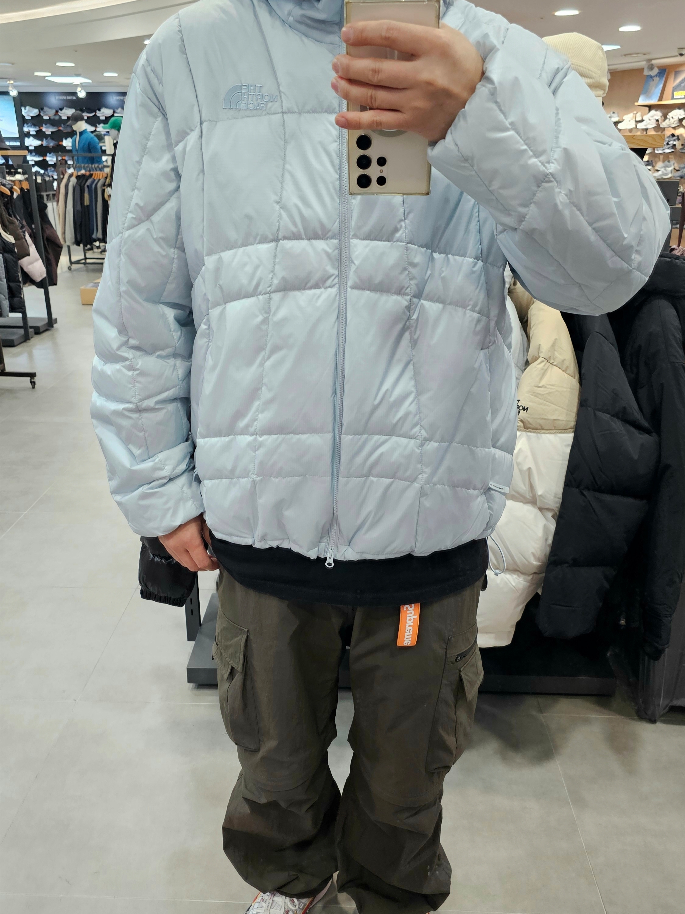 The North Face Wave LT On Jacket Gray, The North Face Wave LT On Jacket Light Blue 착용 스타일 - 1