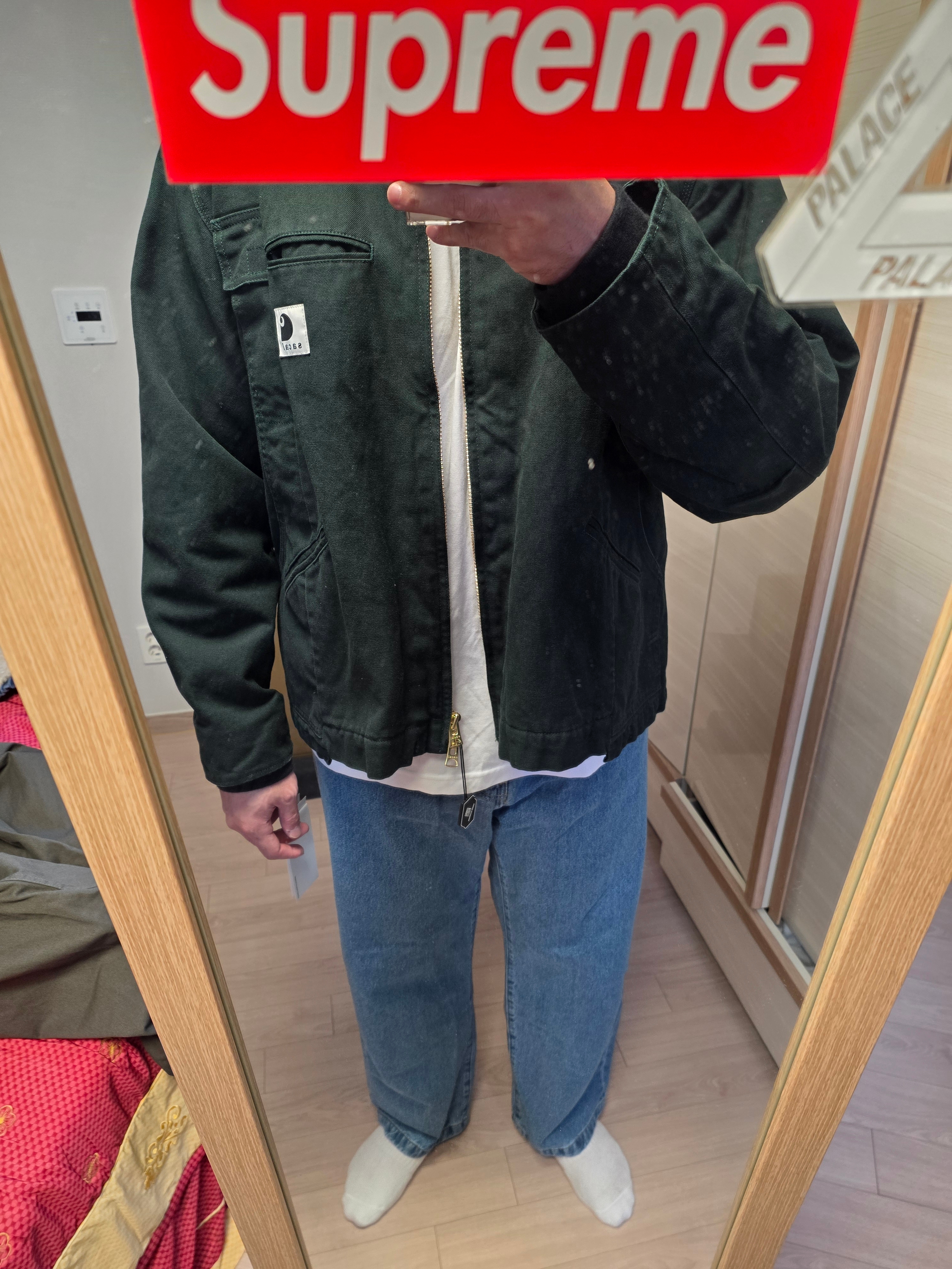 Sacai x Carhartt WIP Duck Jacket Green 착용 스타일