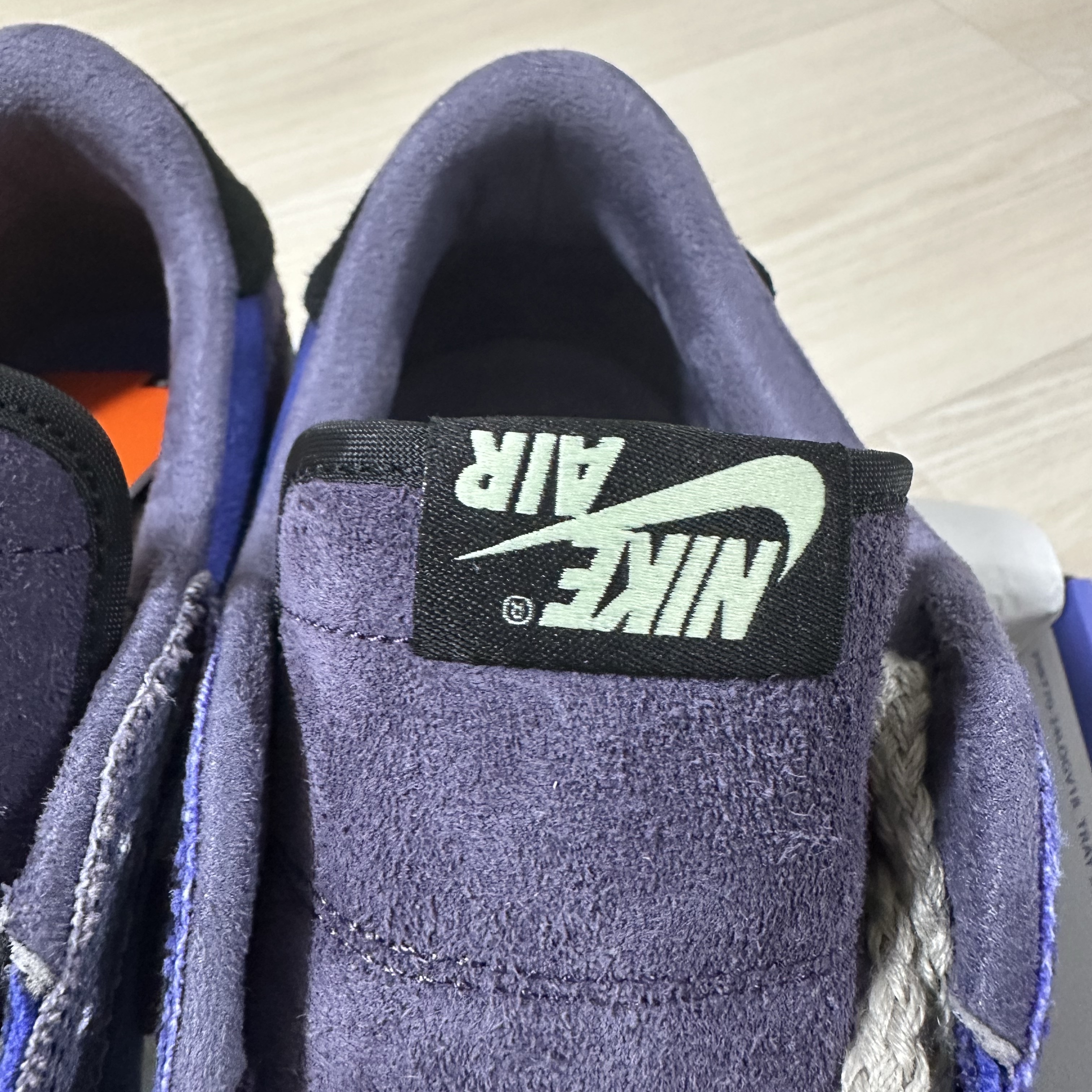 Jordan 1 x Zion Williamson Retro Low OG Regency Purple and Dark Raisin 착용 스타일 - 4