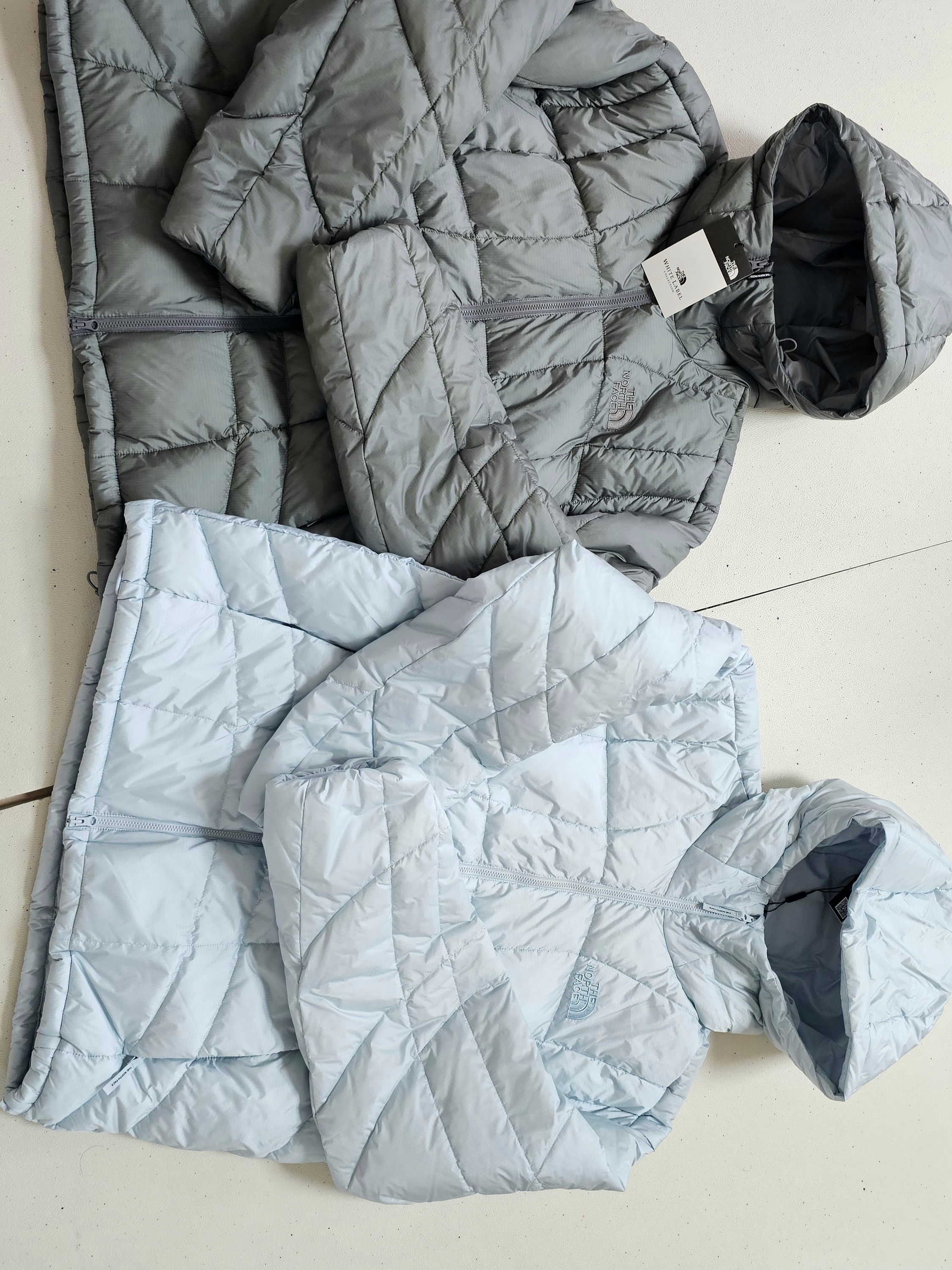 The North Face Wave LT On Jacket Gray, The North Face Wave LT On Jacket Light Blue 착용 스타일 - 3