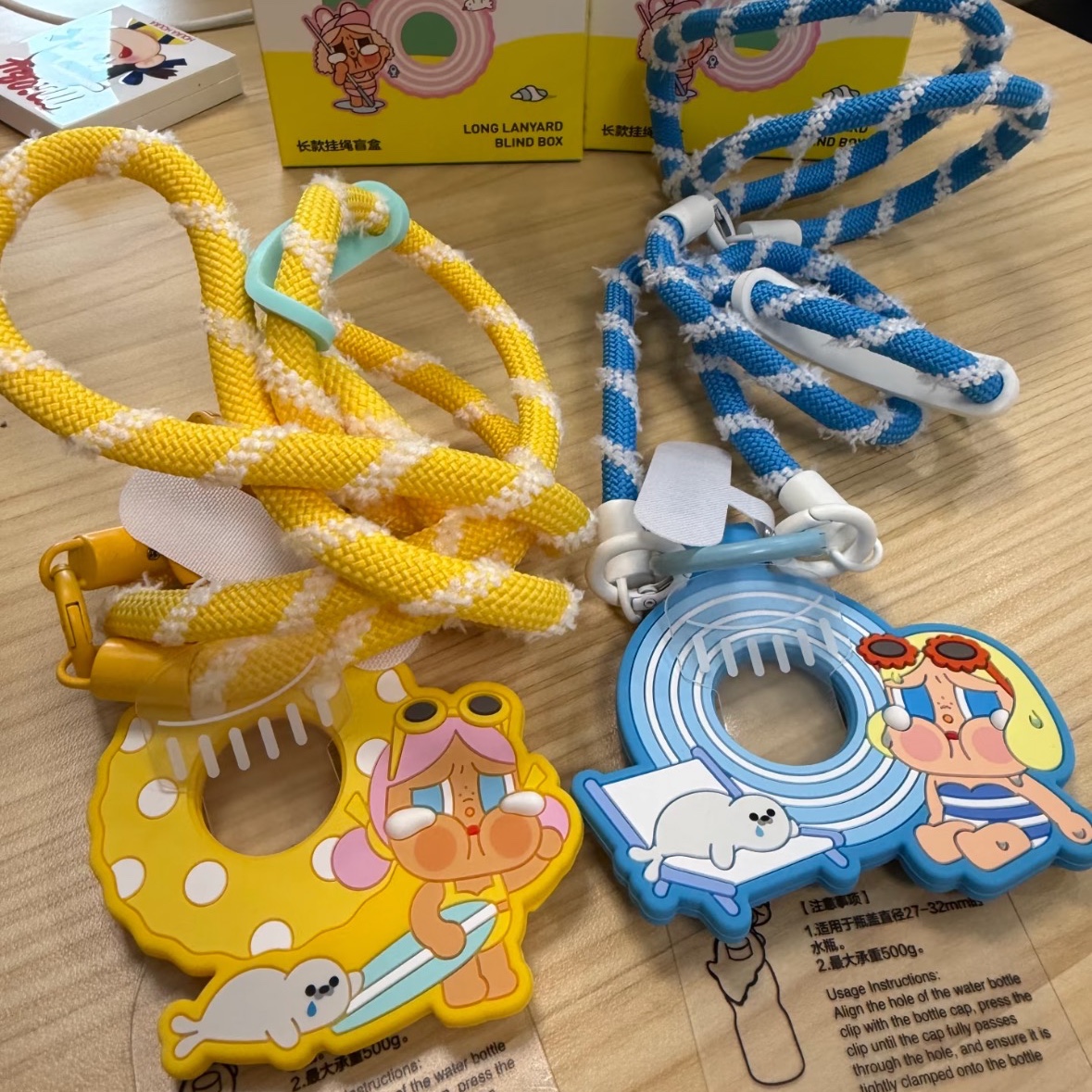 Pop Mart Crybaby Vacation Mode On Series Cross Strap Let's Surf (Opened Case), Pop Mart Crybaby Vacation Mode On Series Cross Strap Sunbathing (Opened Case) 착용 스타일