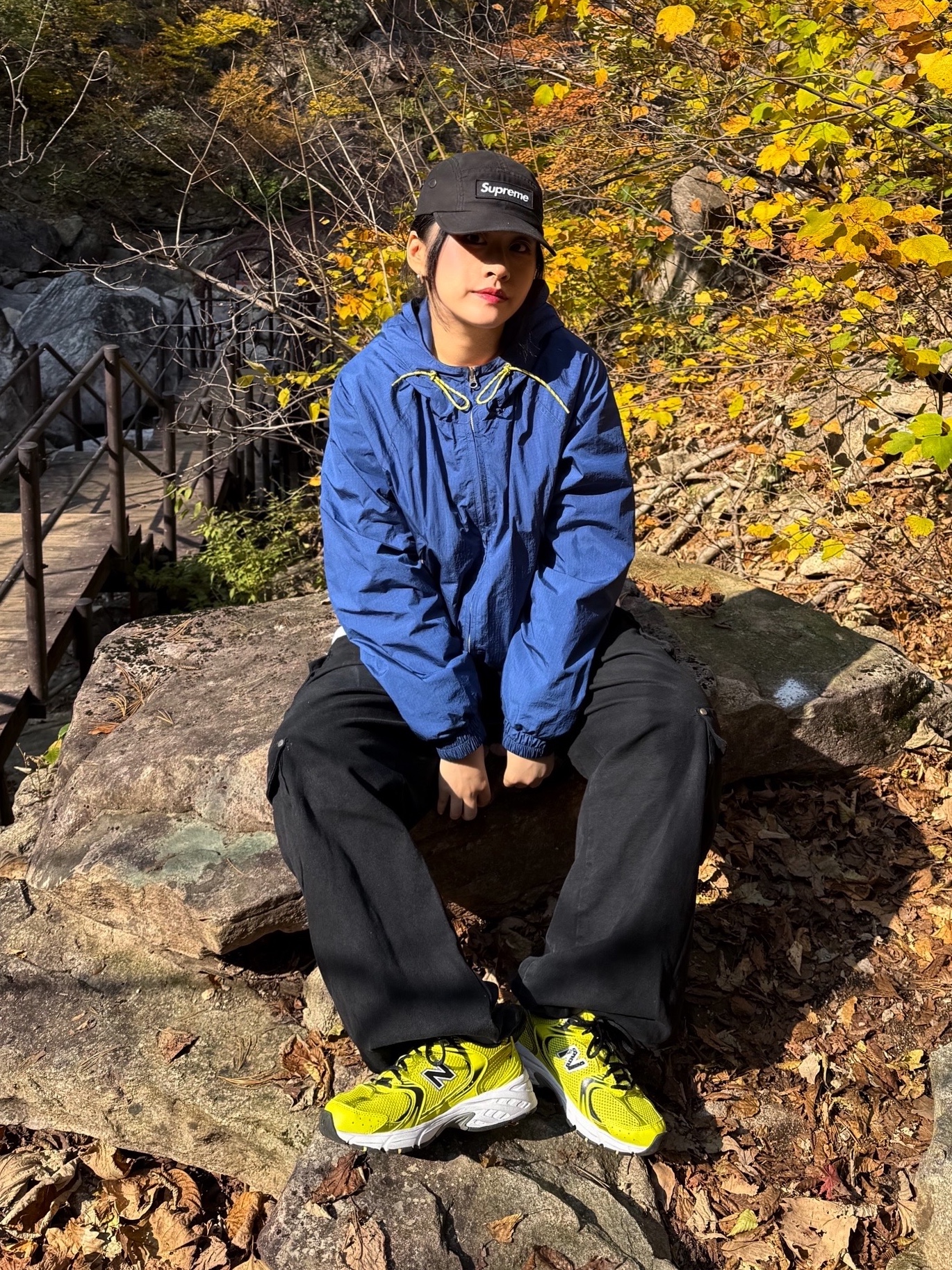 New Balance 530 Yellow, Supreme Military Camp Cap Black - 23SS 착용 스타일
