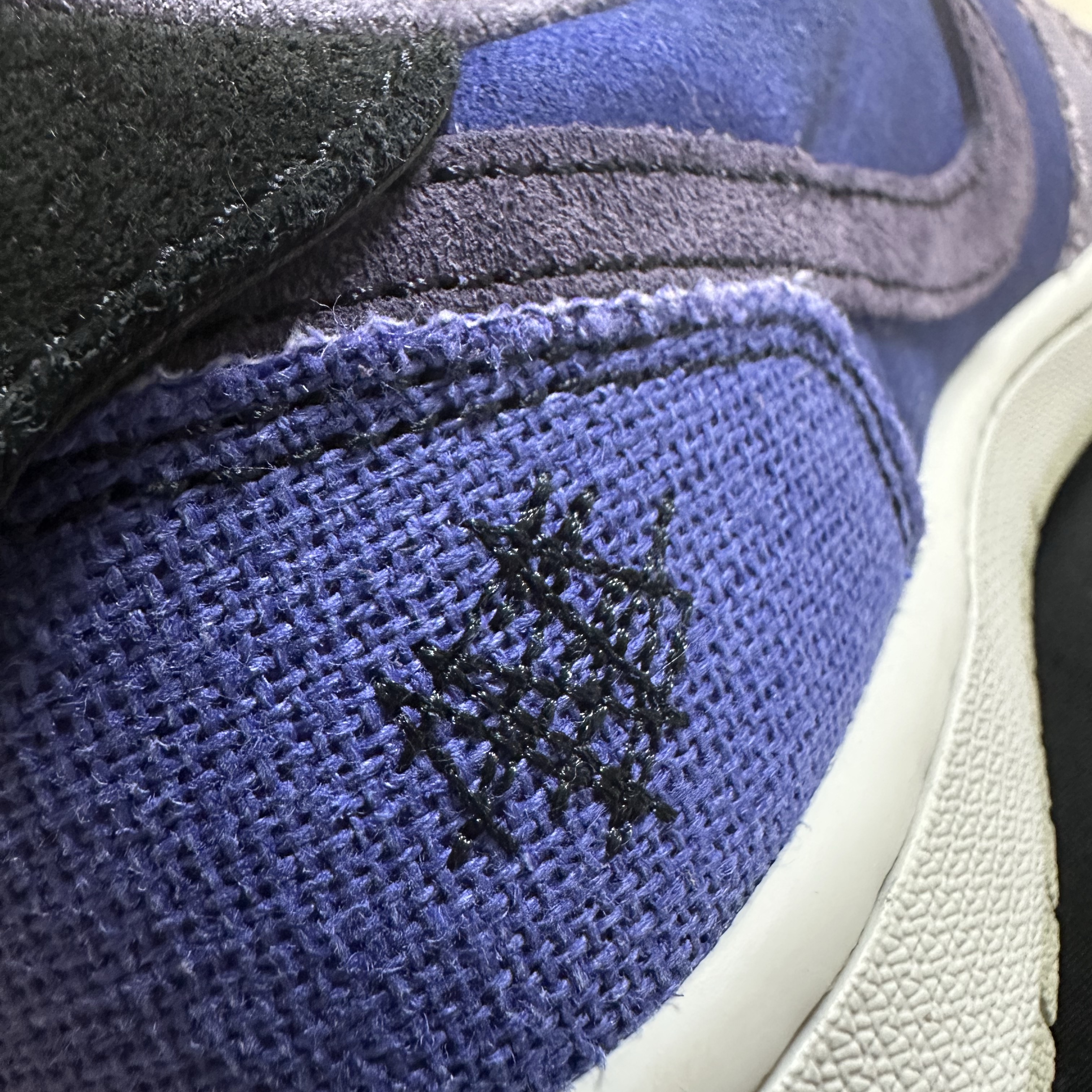 Jordan 1 x Zion Williamson Retro Low OG Regency Purple and Dark Raisin 착용 스타일 - 7