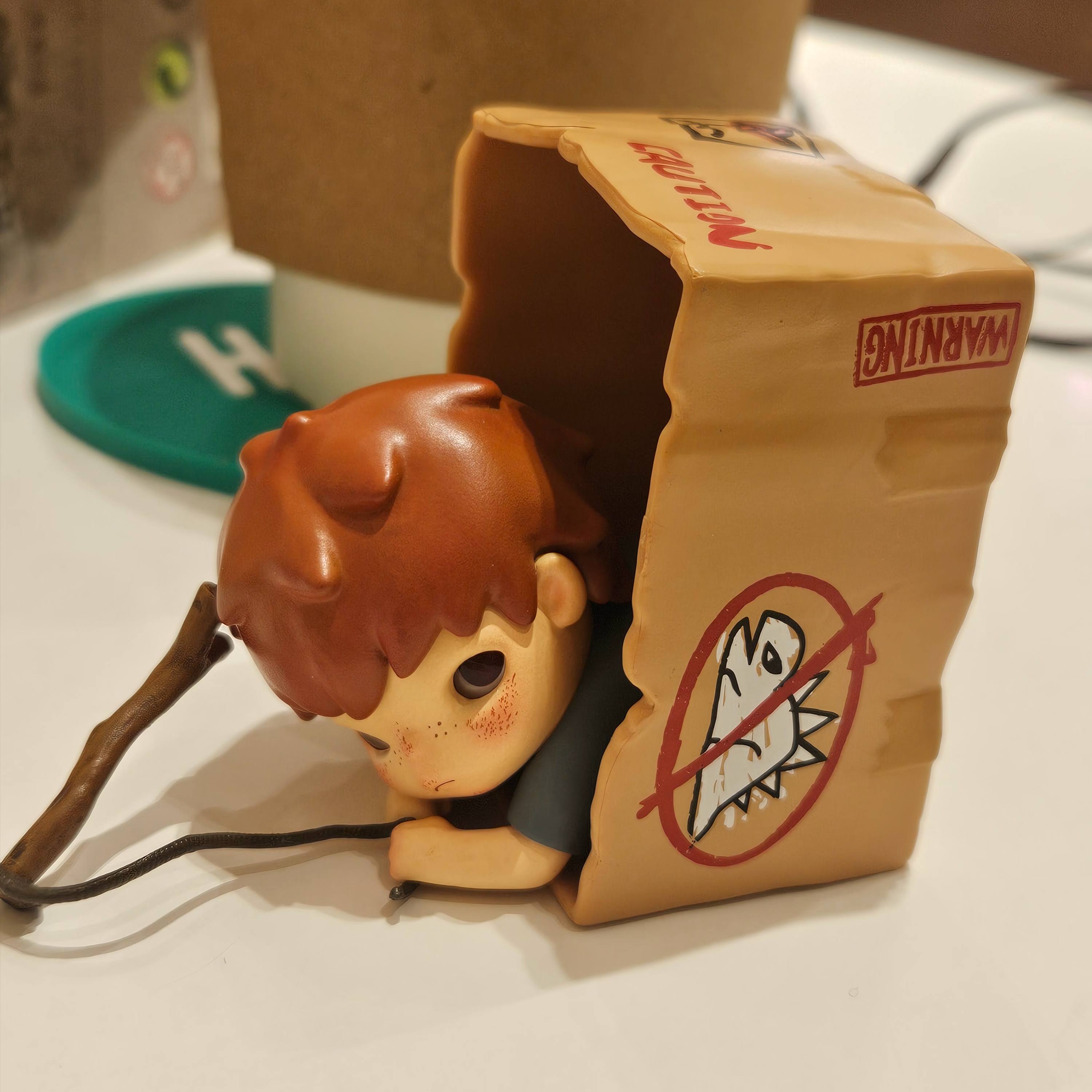 Pop Mart Hirono Echo Series Figures Sealed Case (12 Blind Boxes) 착용 스타일 - 3