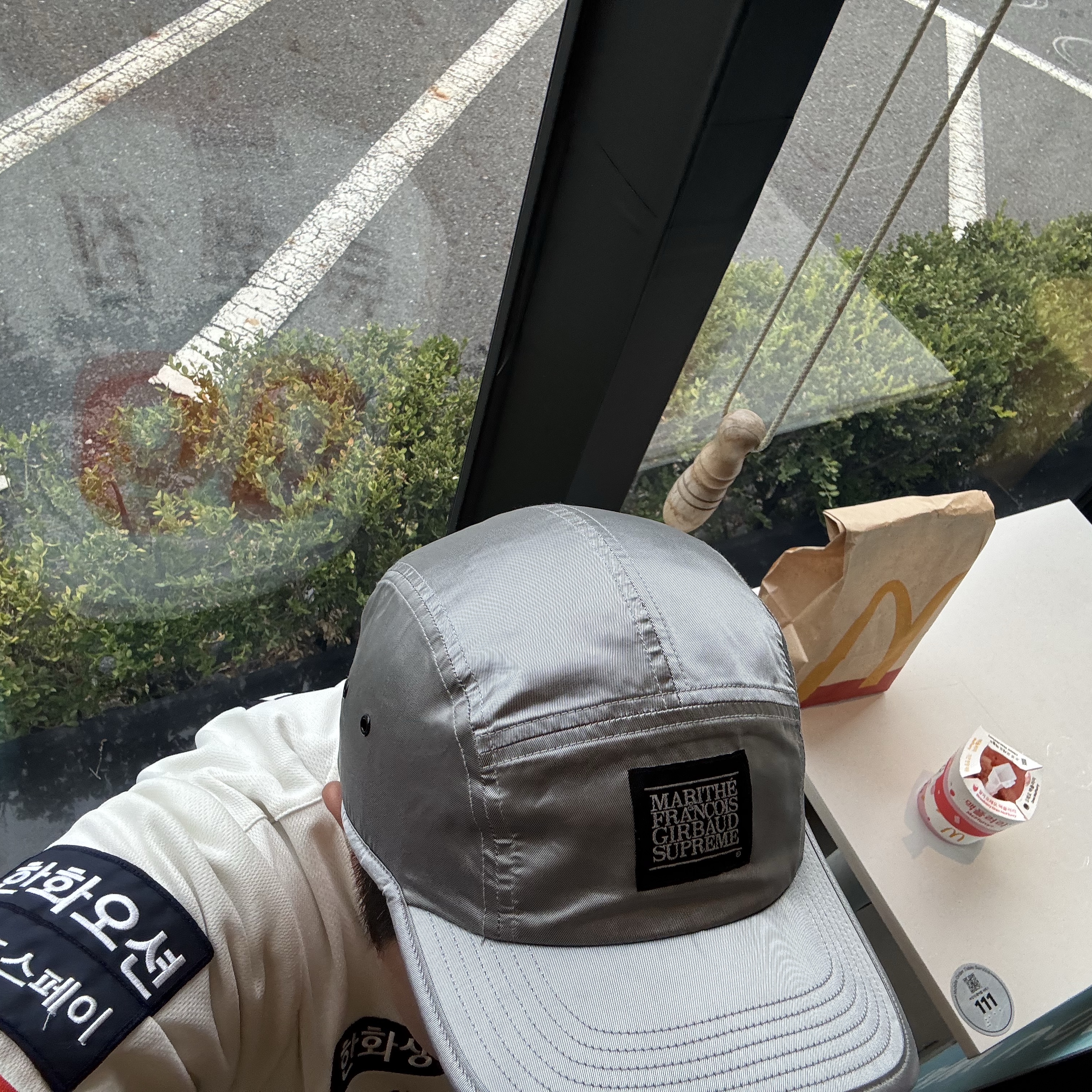 Supreme x Marithe Francois Girbaud Sport Camp Cap Silver - 25SS 착용 스타일