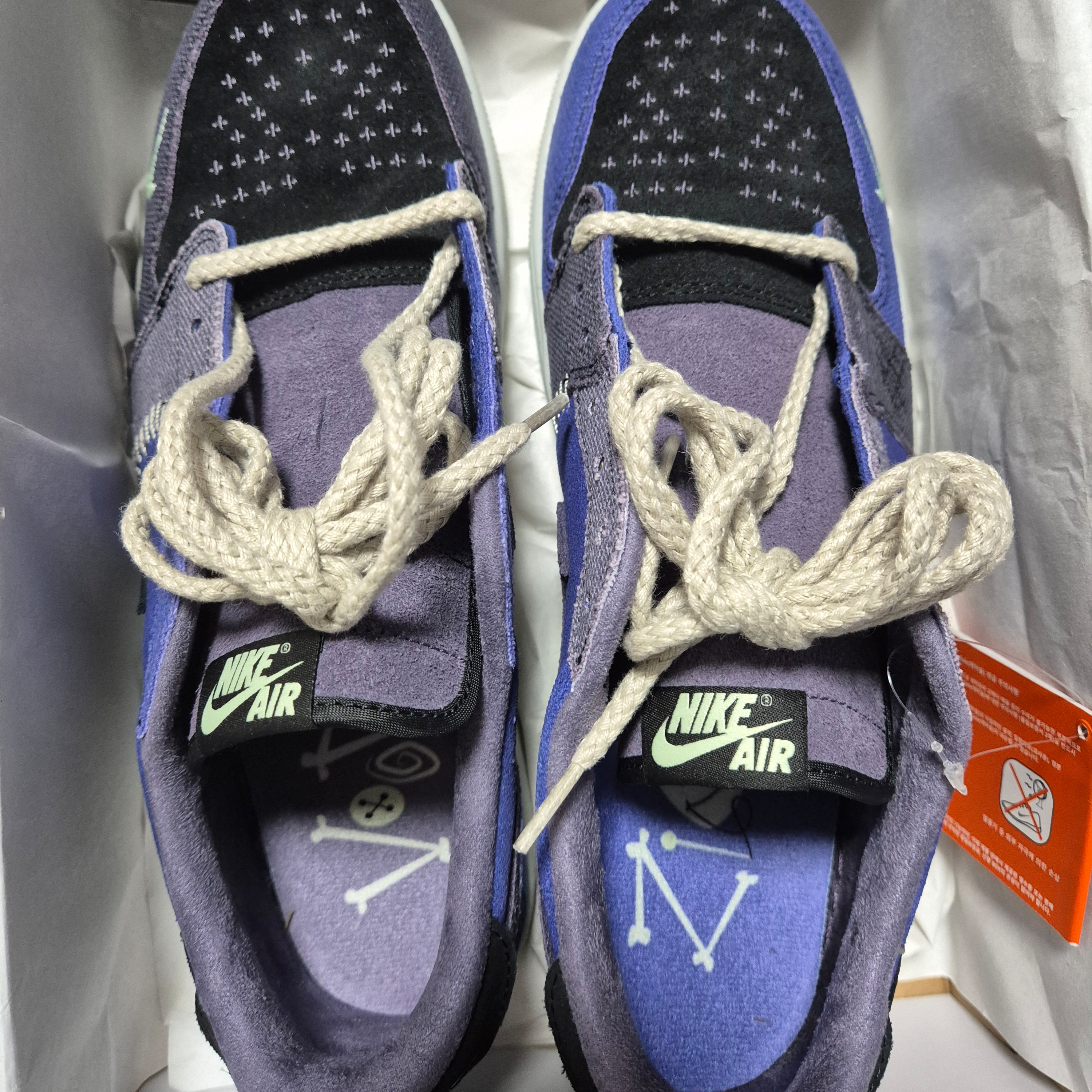 Jordan 1 x Zion Williamson Retro Low OG Regency Purple and Dark Raisin 착용 스타일 - 3