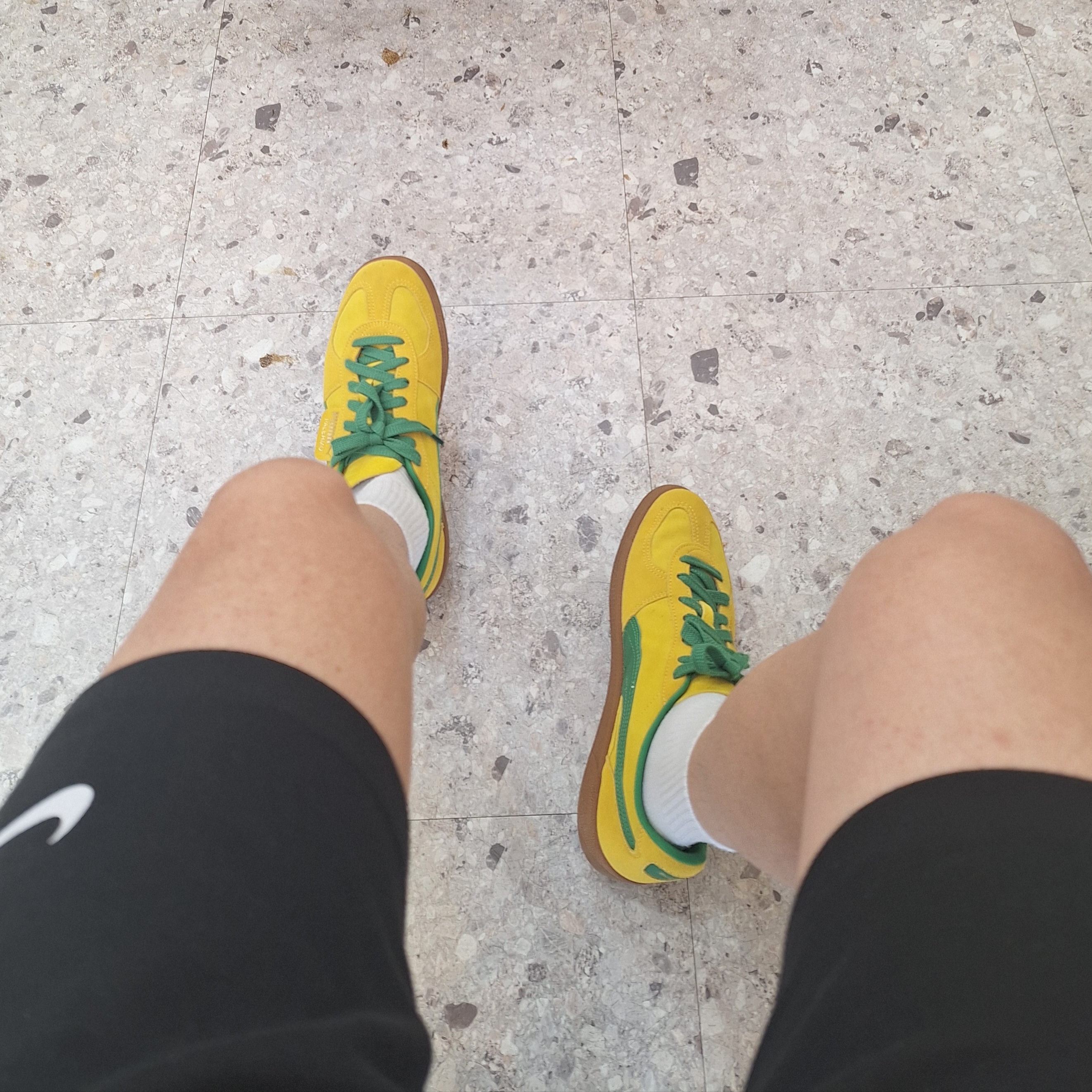 Puma Palermo Pele Yellow Archive Green 착용 스타일