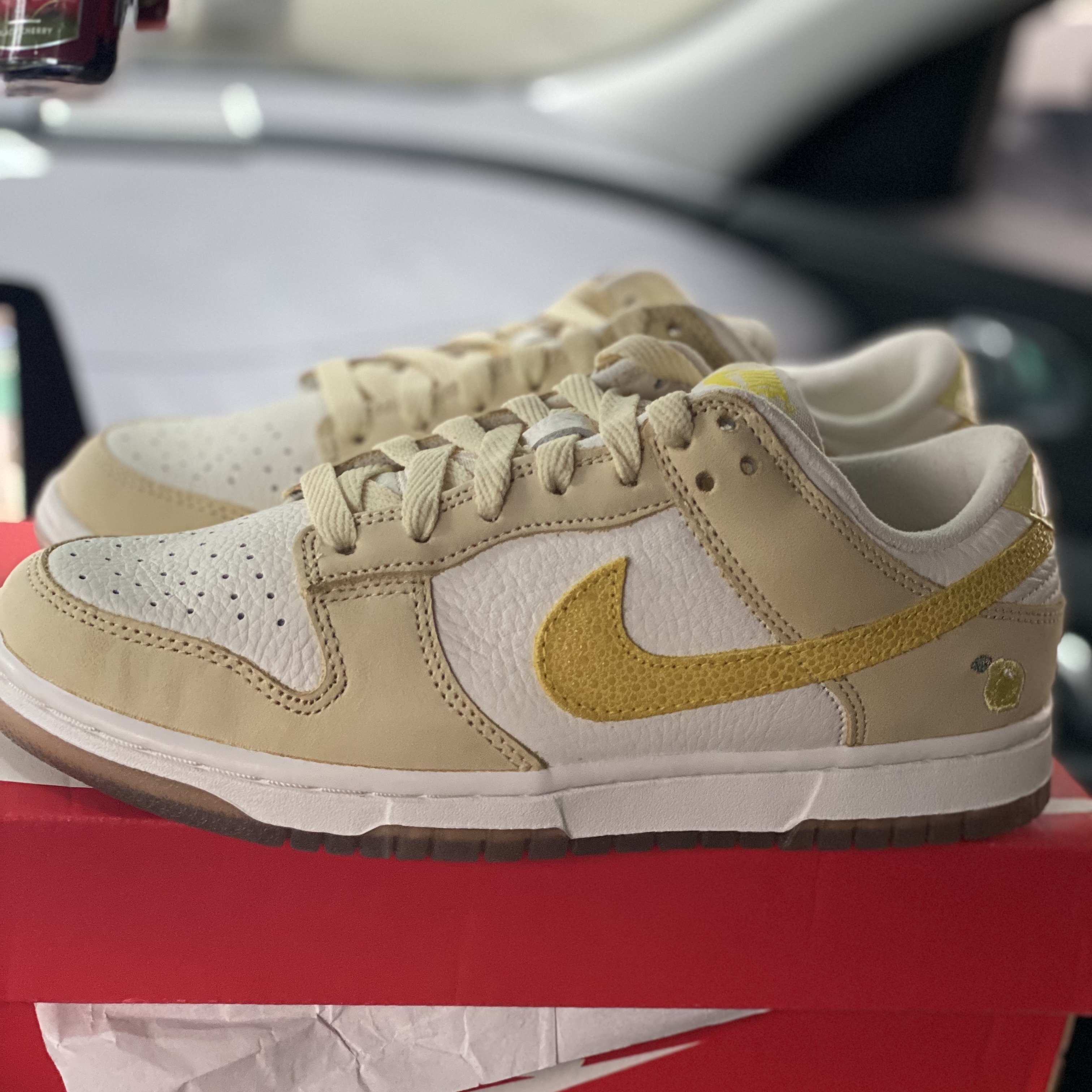 (W) Nike Dunk Low Lemon Drop 착용 스타일
