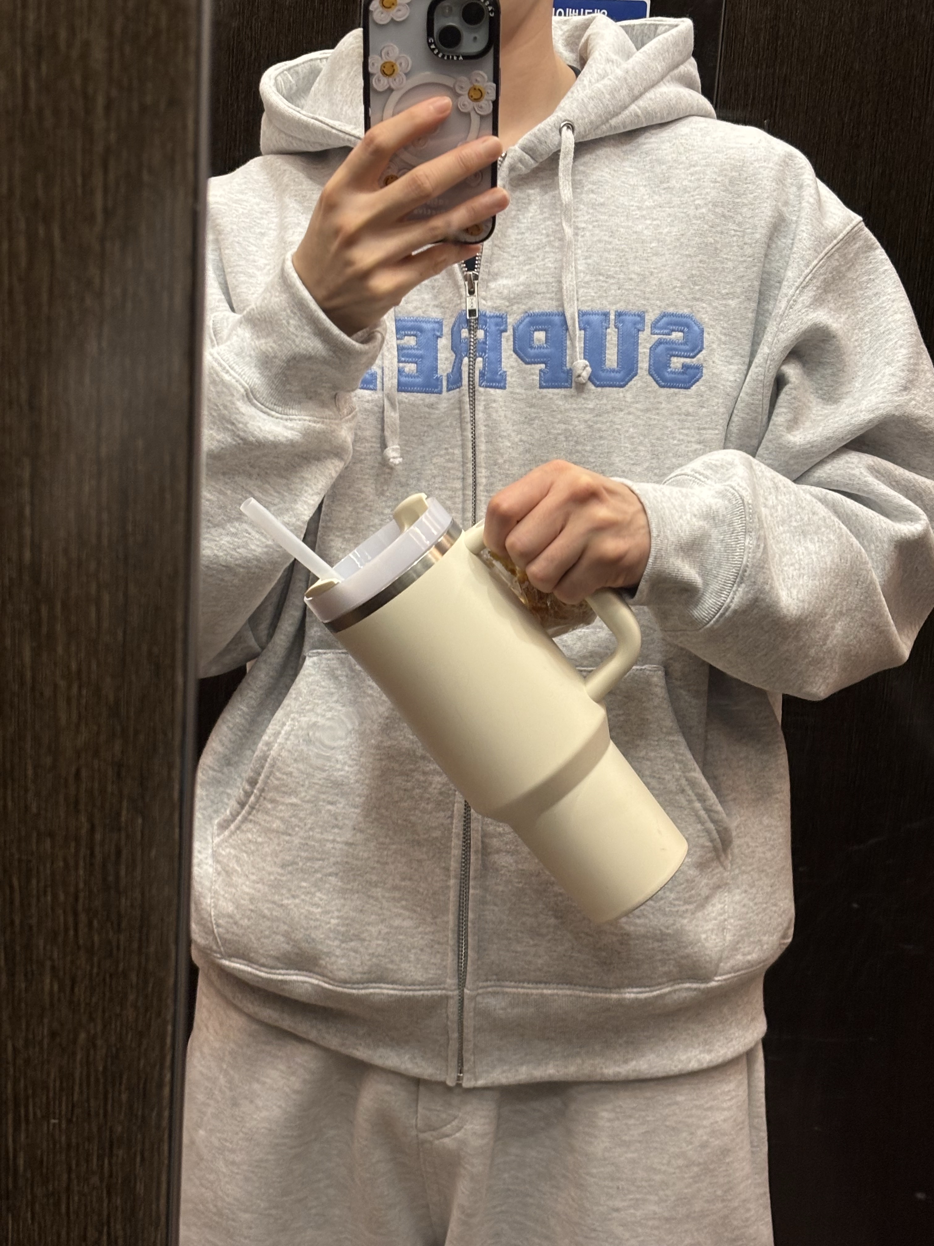 Supreme Collegiate Applique Zip Up Hooded Sweatshirt Ash Grey - 25FW 착용 스타일