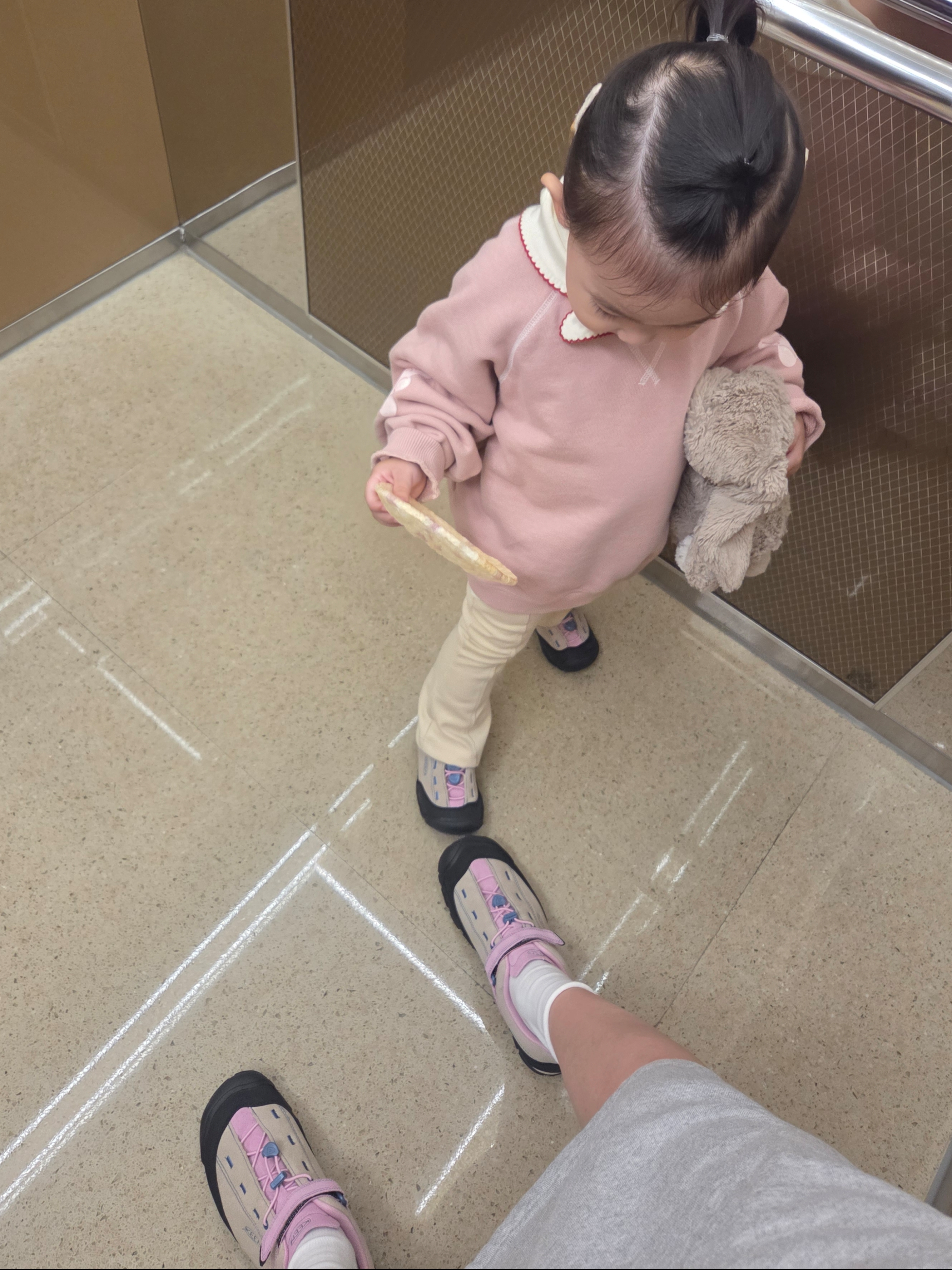 (Kids) Keen Jasper II Safari Pastel Lavender 착용 스타일